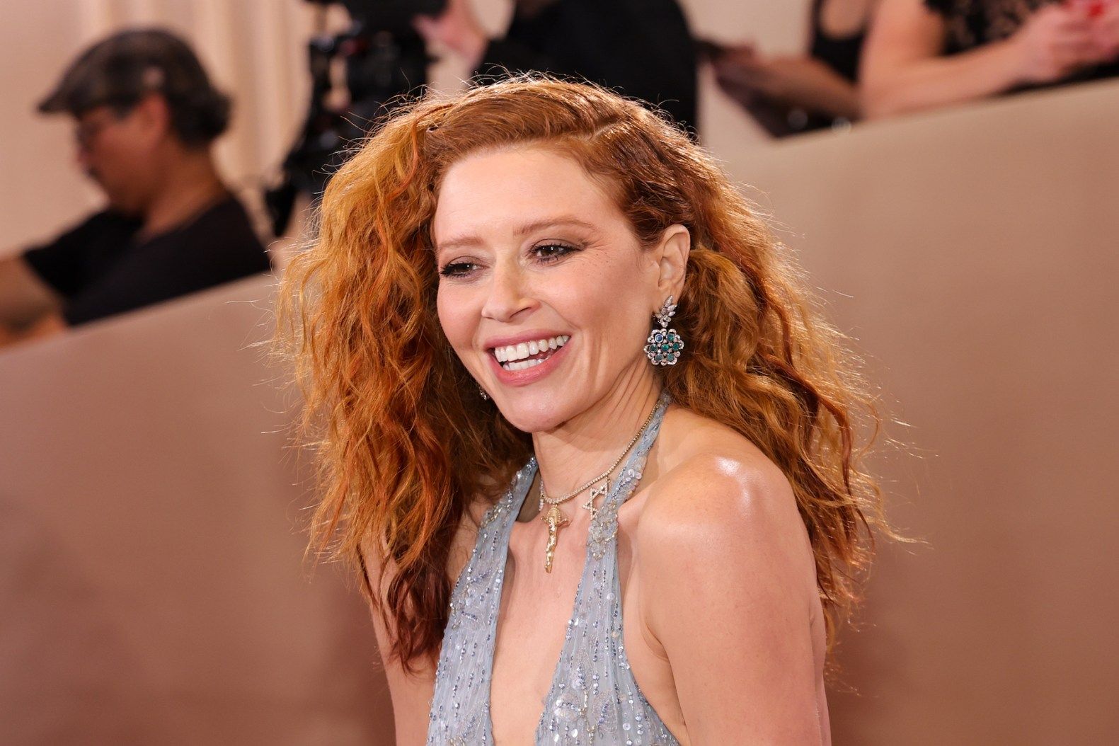1581x1054 Natasha Lyonne Reveals Relapse After Decades of Sobriety