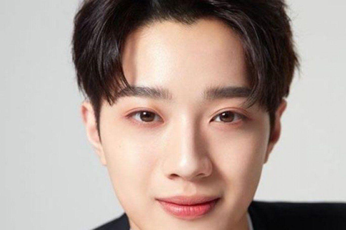 1200x800 Ex Wanna One K Pop Star Lai Kuan Lin Wants To End His Contract