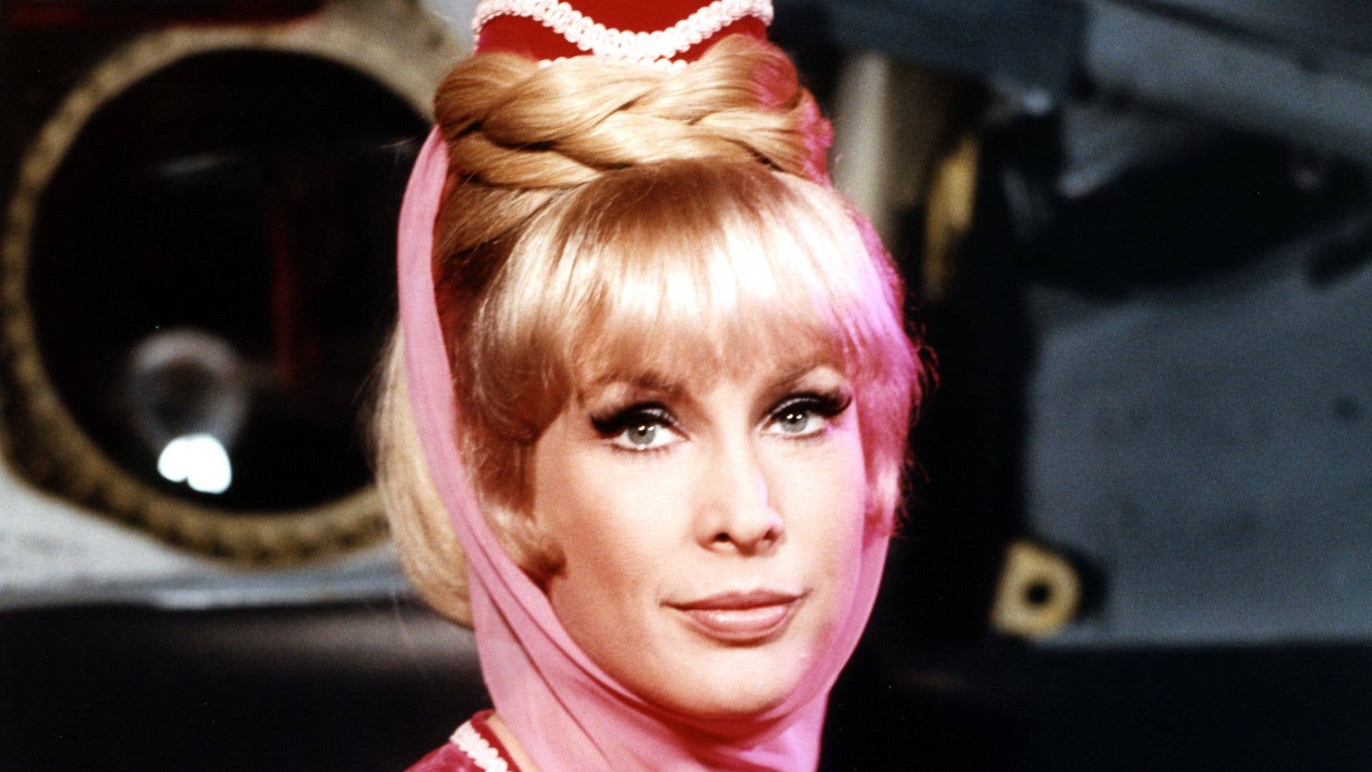 1920x1080 I Dream of Jeannie's Barbara Eden thanks fans as she turns 93