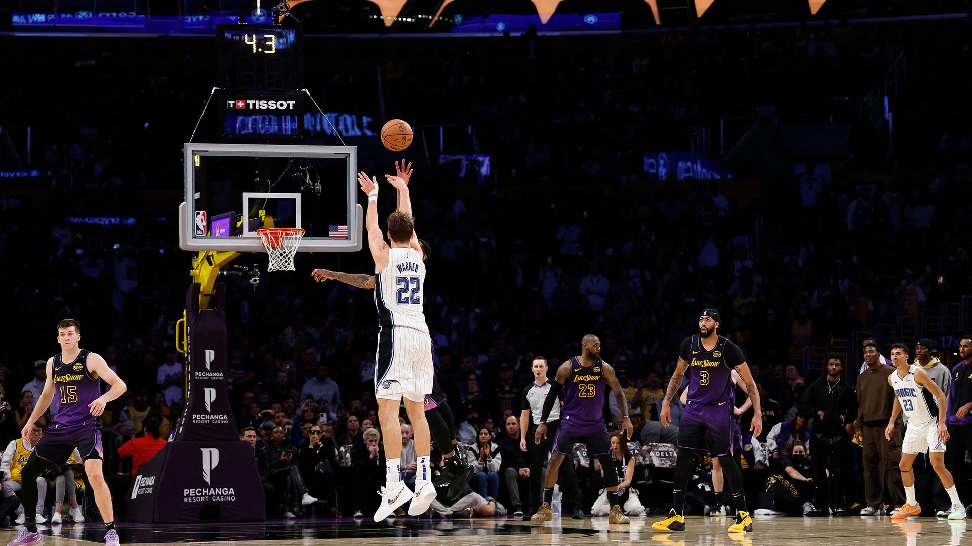 1920x1080 Basketball Liga NBA Moment: Franz Wagner Trifft Sekunden Vor Schluss Zum Sieg Für Orlando Magic Persönliche Saisonbestwerte