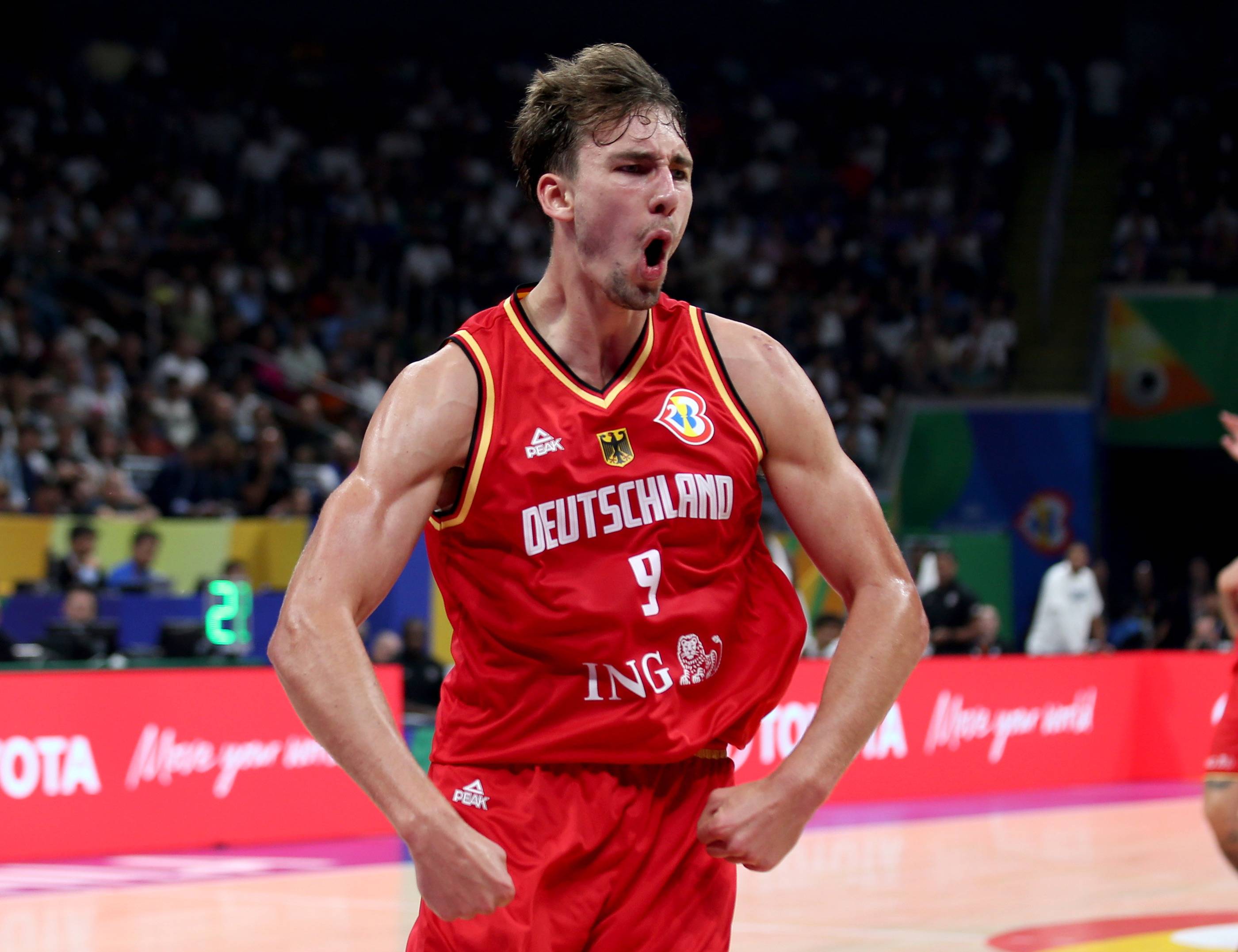 2800x2154 Franz Wagner: Der Deutsche NBA Star Und Basketball Weltmeister Im Porträt
