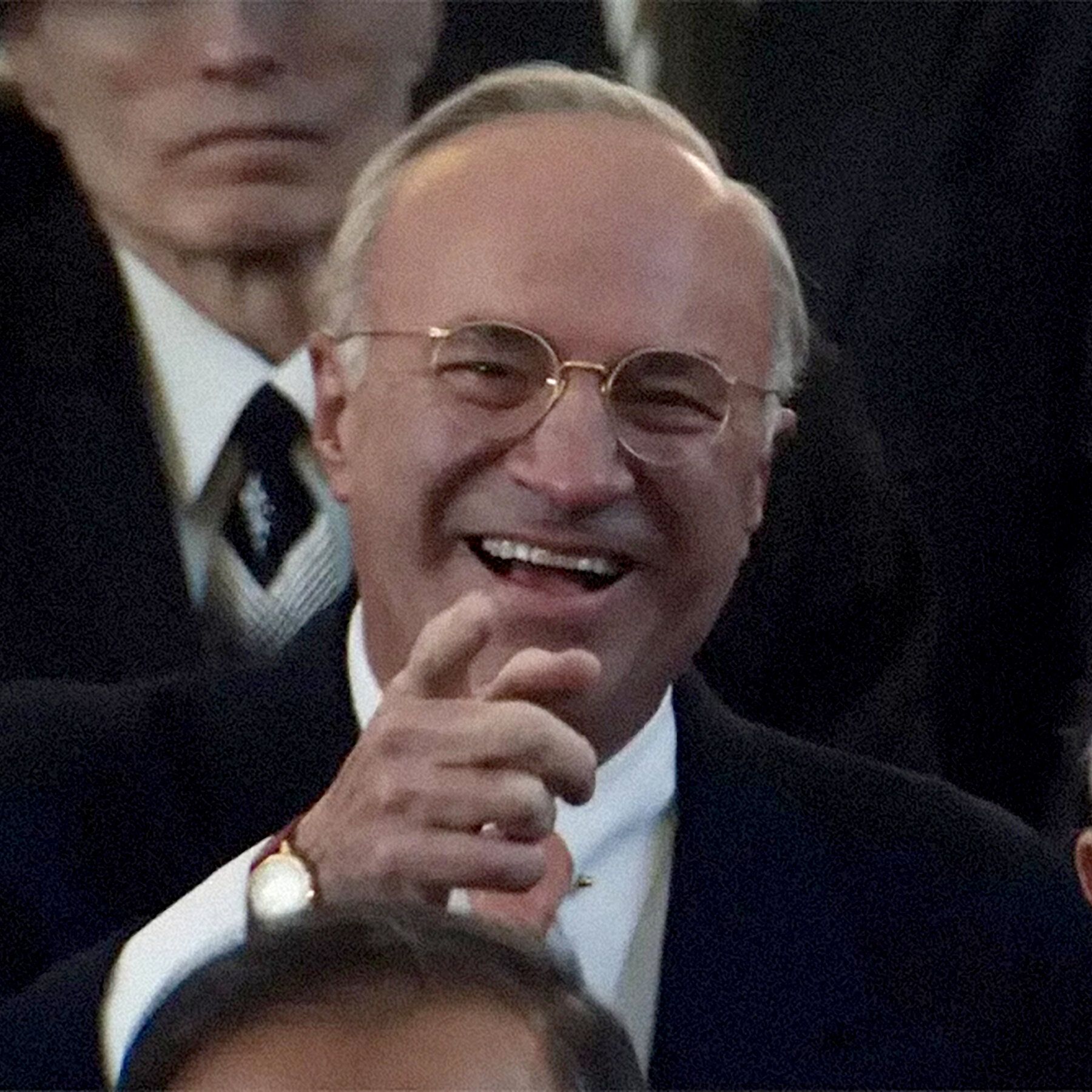 1800x1800 Kevin O'Leary on 'Marty Supreme' and Notes He Gave Josh Safdie