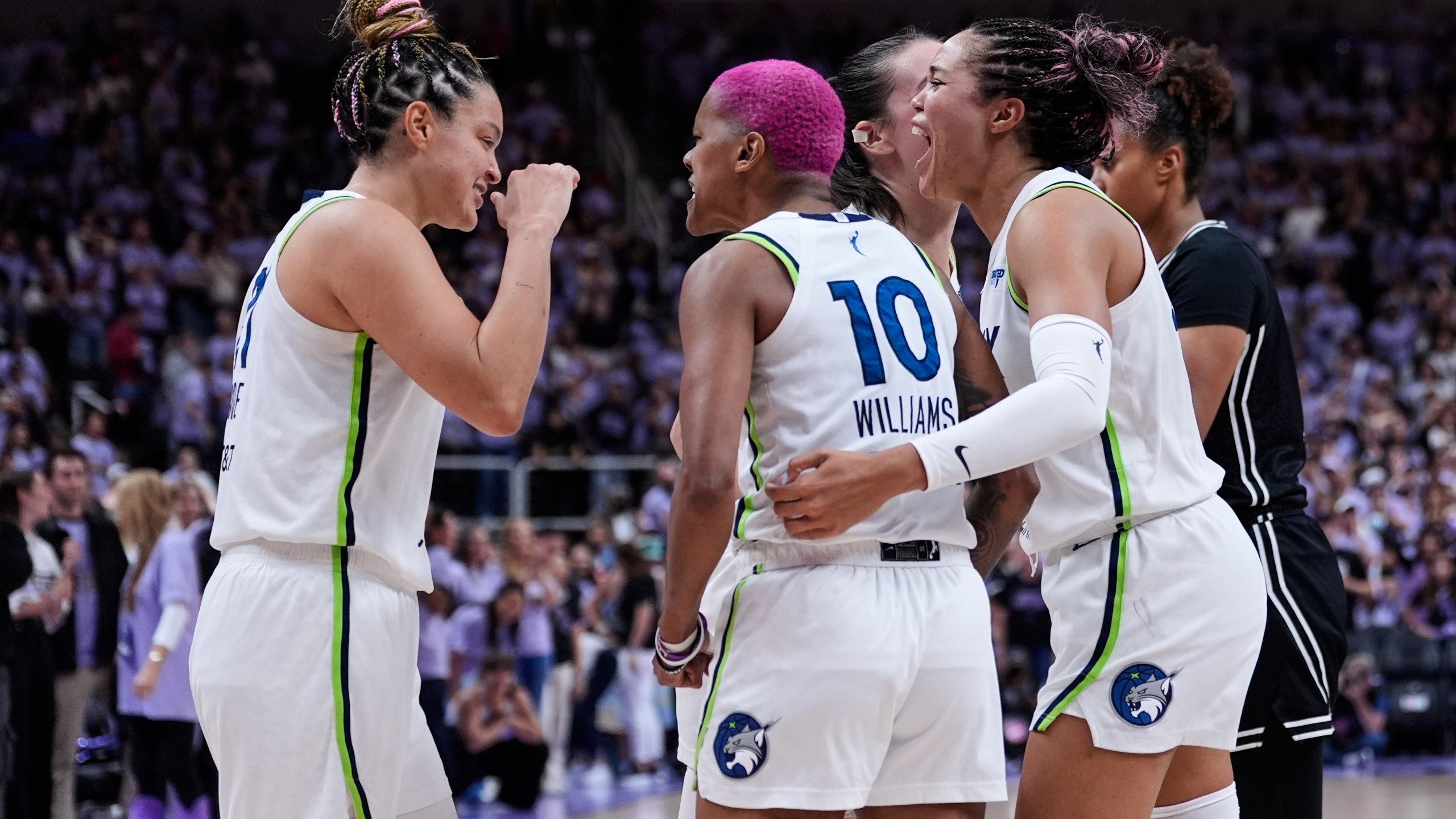 2560x1440 WNBA semifinals set: Minnesota, Las Vegas, Phoenix, and Indiana reach second round