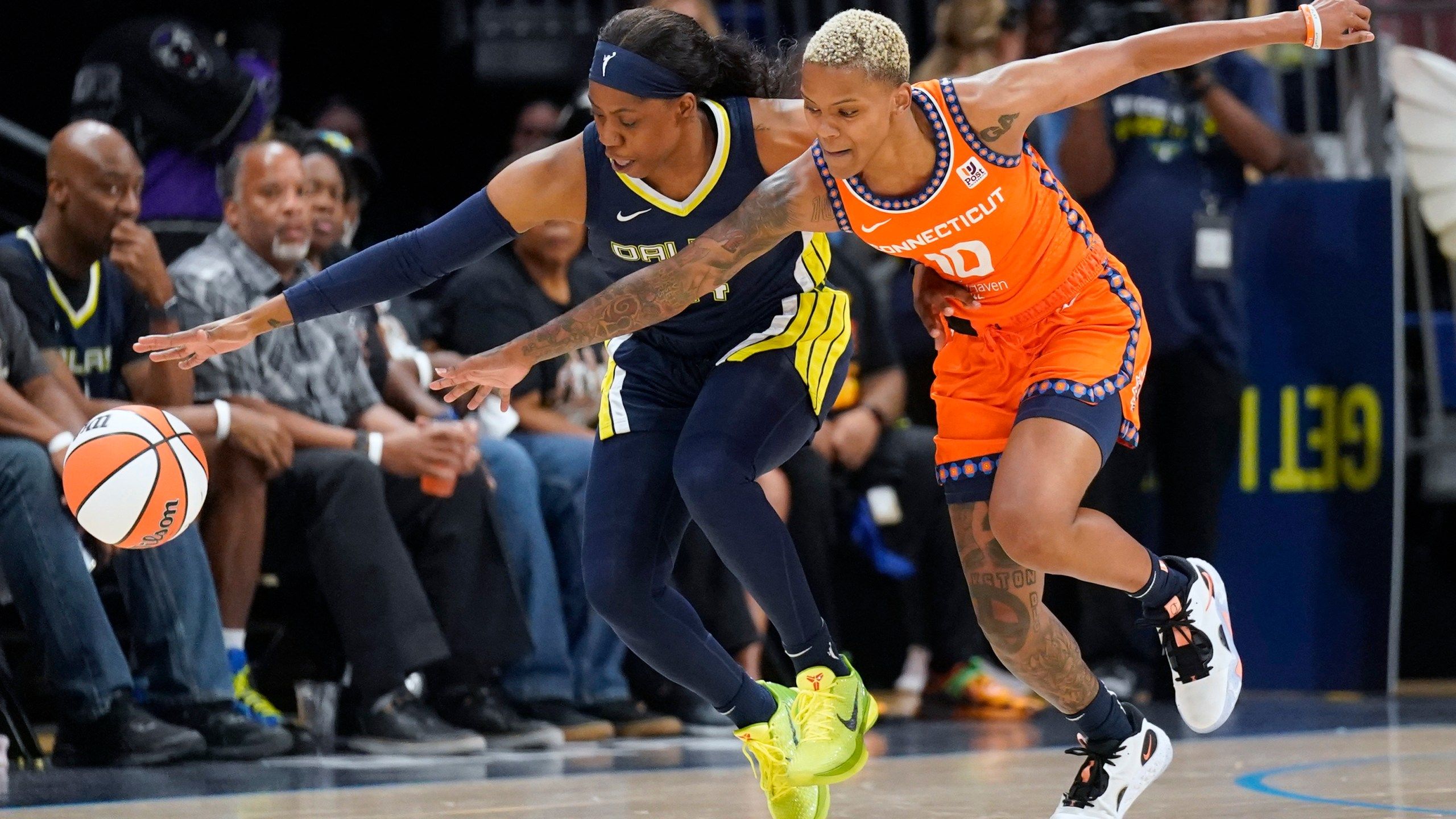 2560x1440 Sun and Sky meet in second straight WNBA playoff semifinal. KRQE News 13