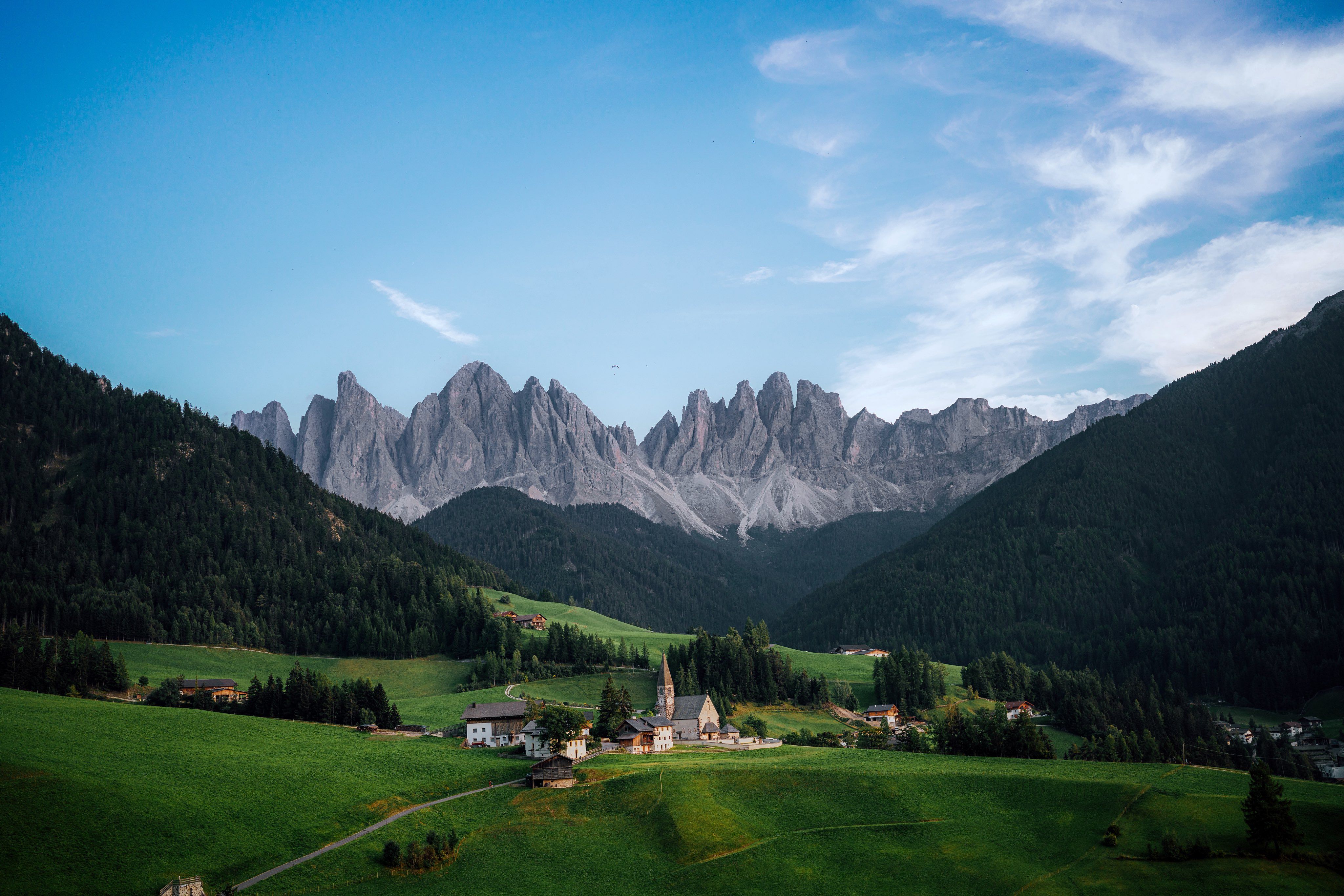 4096x2732 Quiet village in the mountains wallpaper for iPhone, iPad, Mac