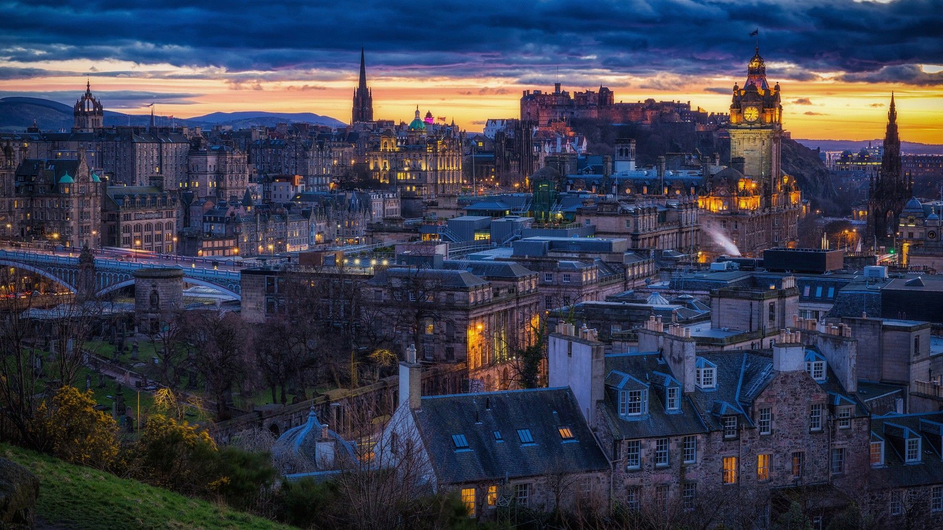 1920x1080 Edinburgh Scotland City Buildings During Sunset HD City Wallpaper
