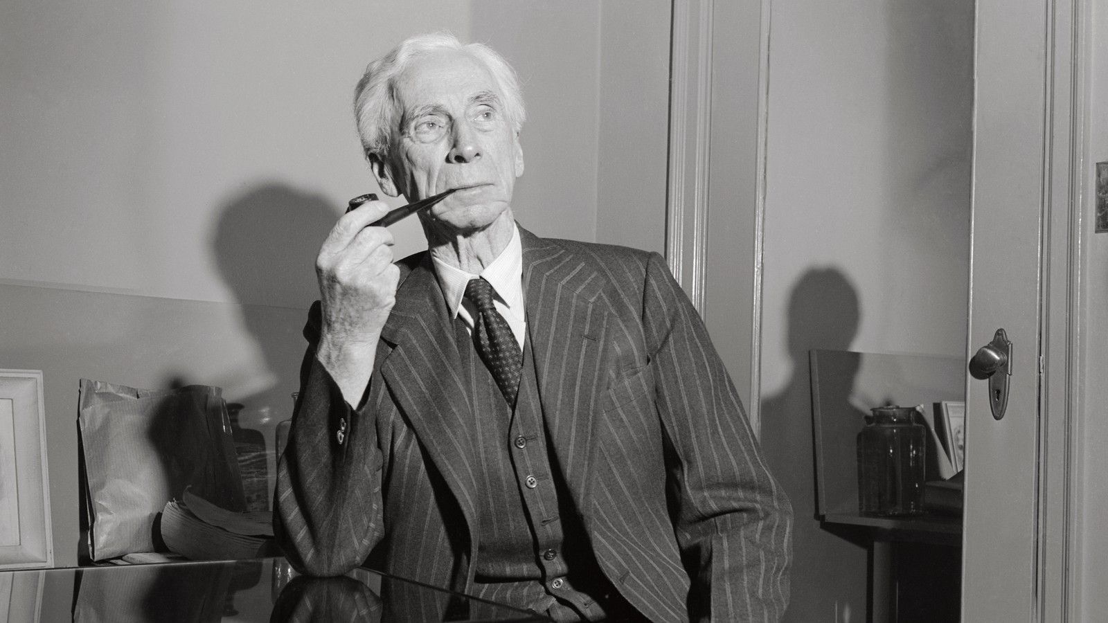 1600x900 Bertrand Russell Wallpaper