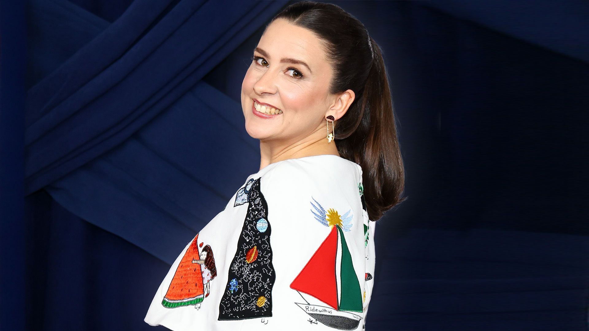 1920x1080 Ms. Rachel's dress at the Glamour US Women of the Year Awards has a special meaning