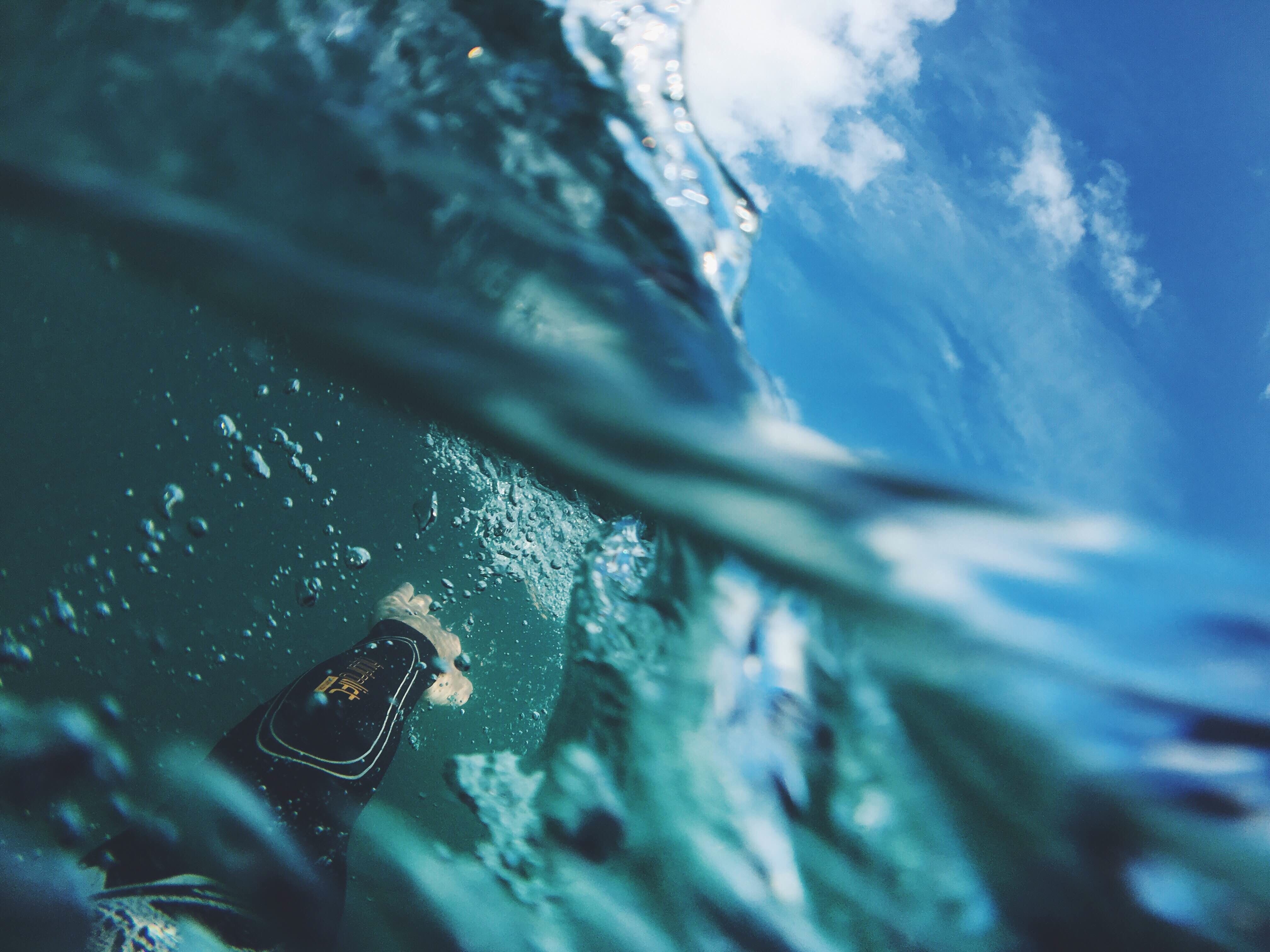 4032x3024 Diving Water Surface Underwater Wallpaper and Free Stock