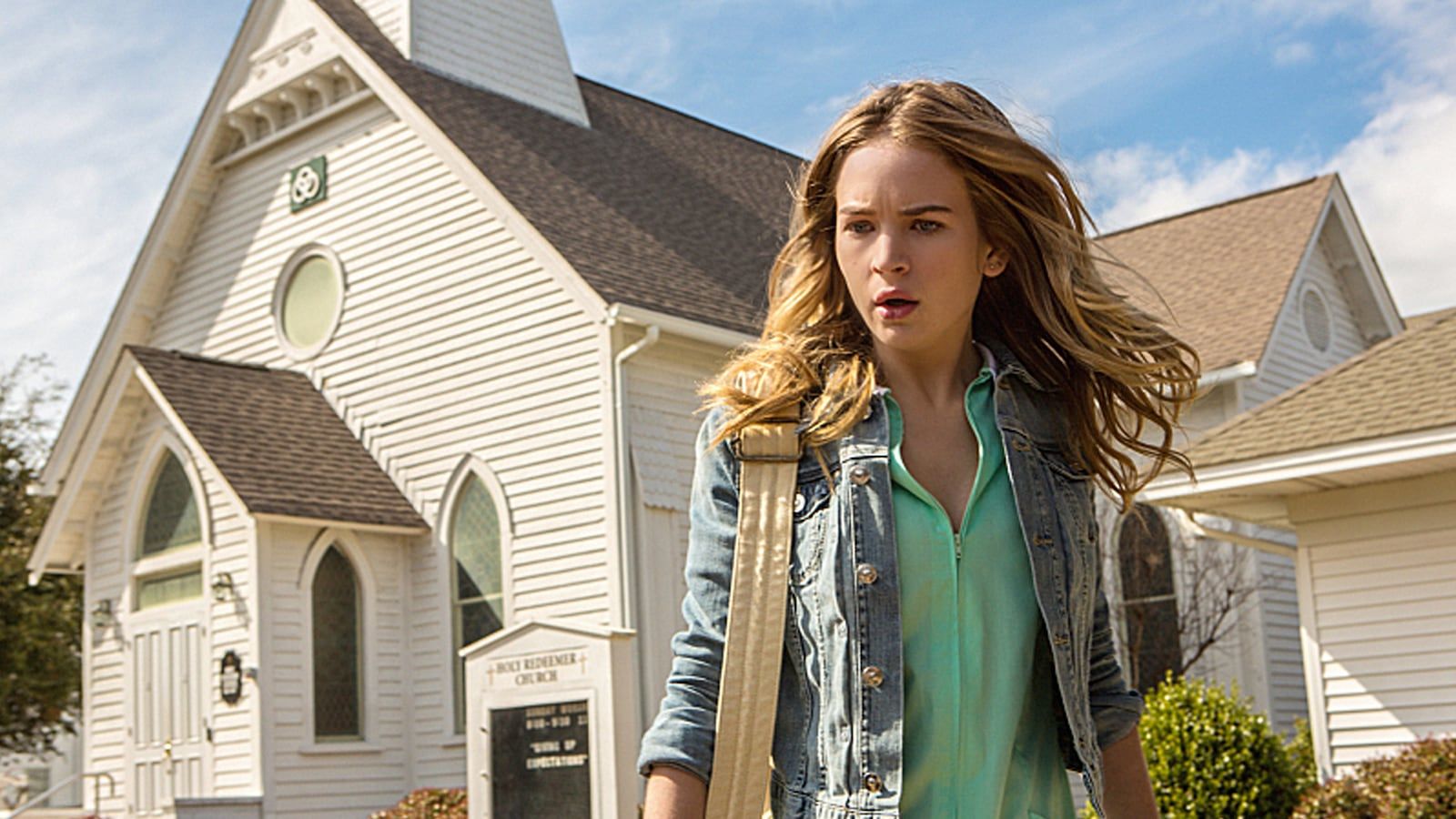 1600x900 Under the Dome' Is One Eerie TV Show