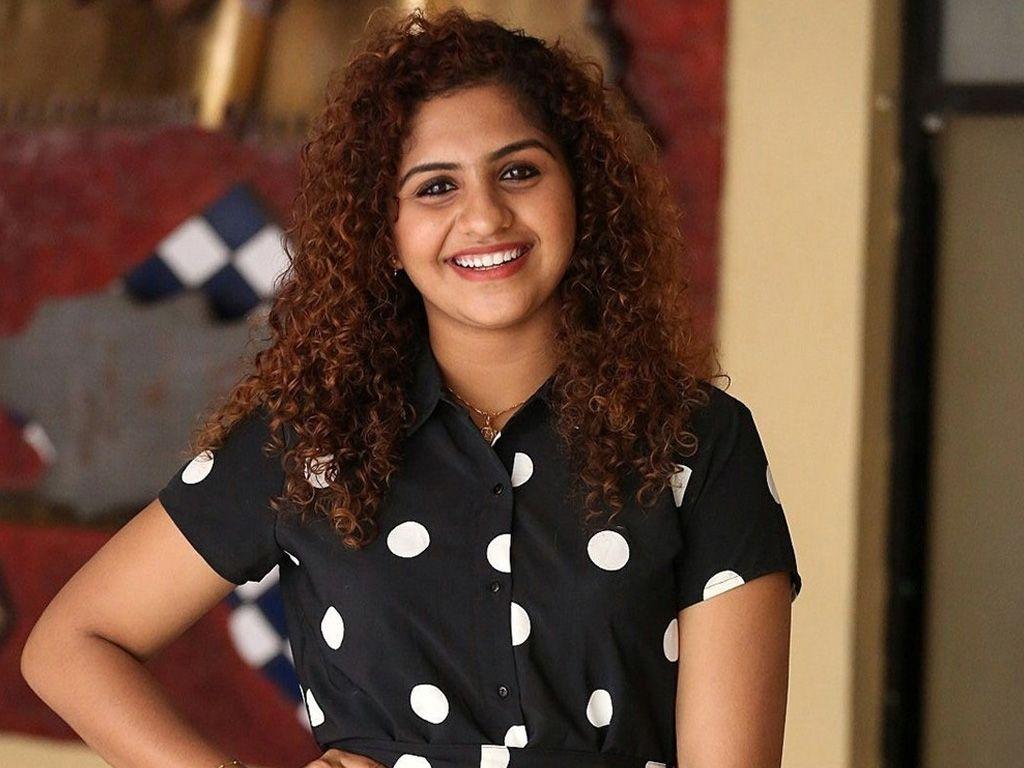 1024x768 Noorin Shereef HQ Wallpaper. Noorin Shereef Wallpaper