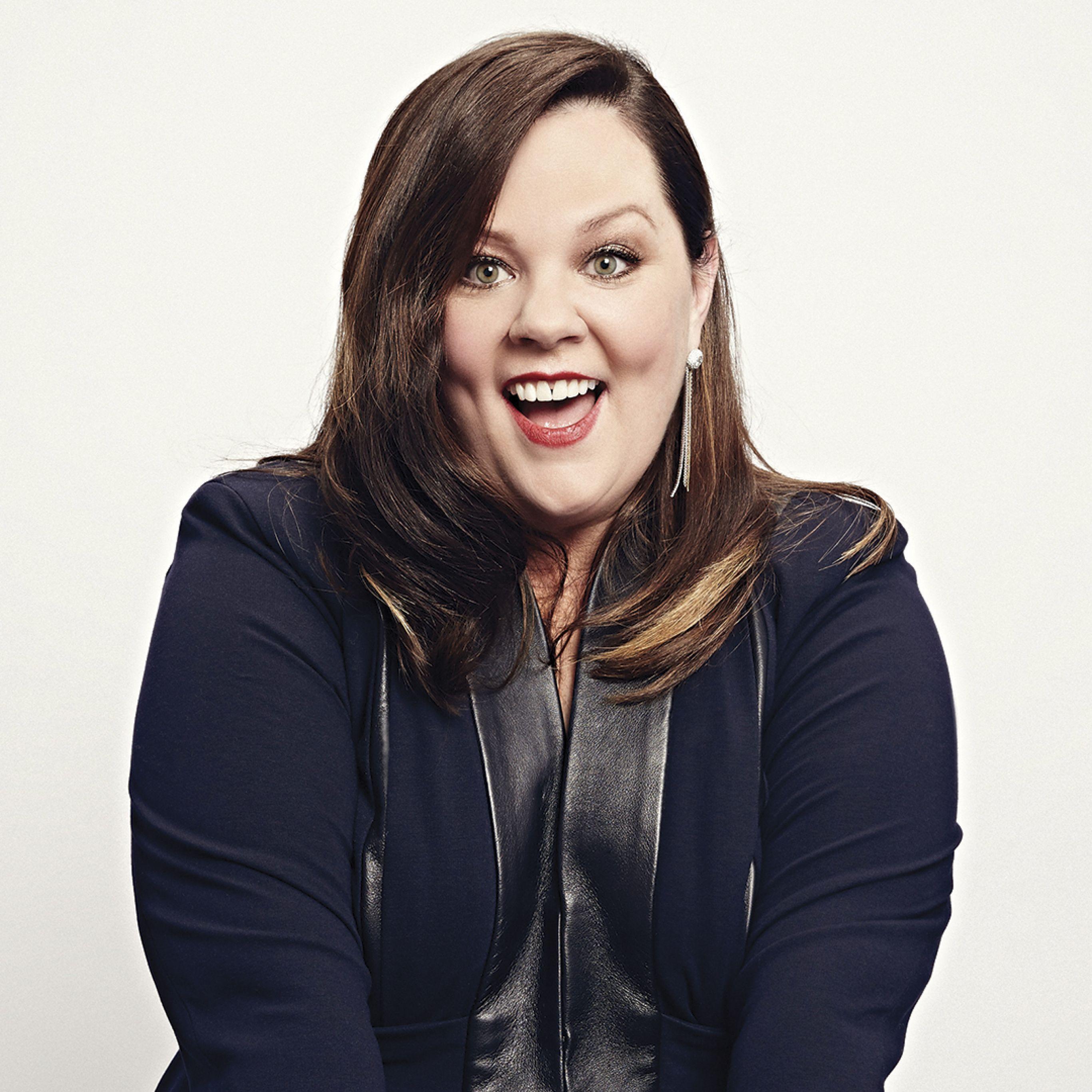 2732x2732 Melissa McCarthy Wallpaper