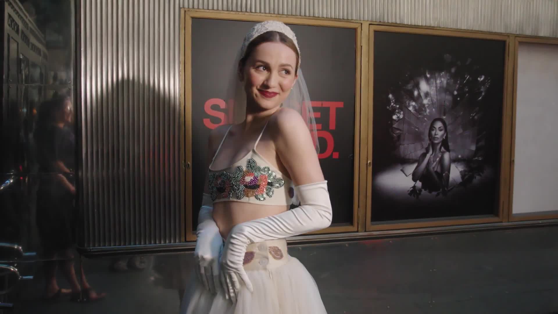1920x1080 Maude Apatow Puts Her Own Spin on Princess Dressing at Vogue World: London