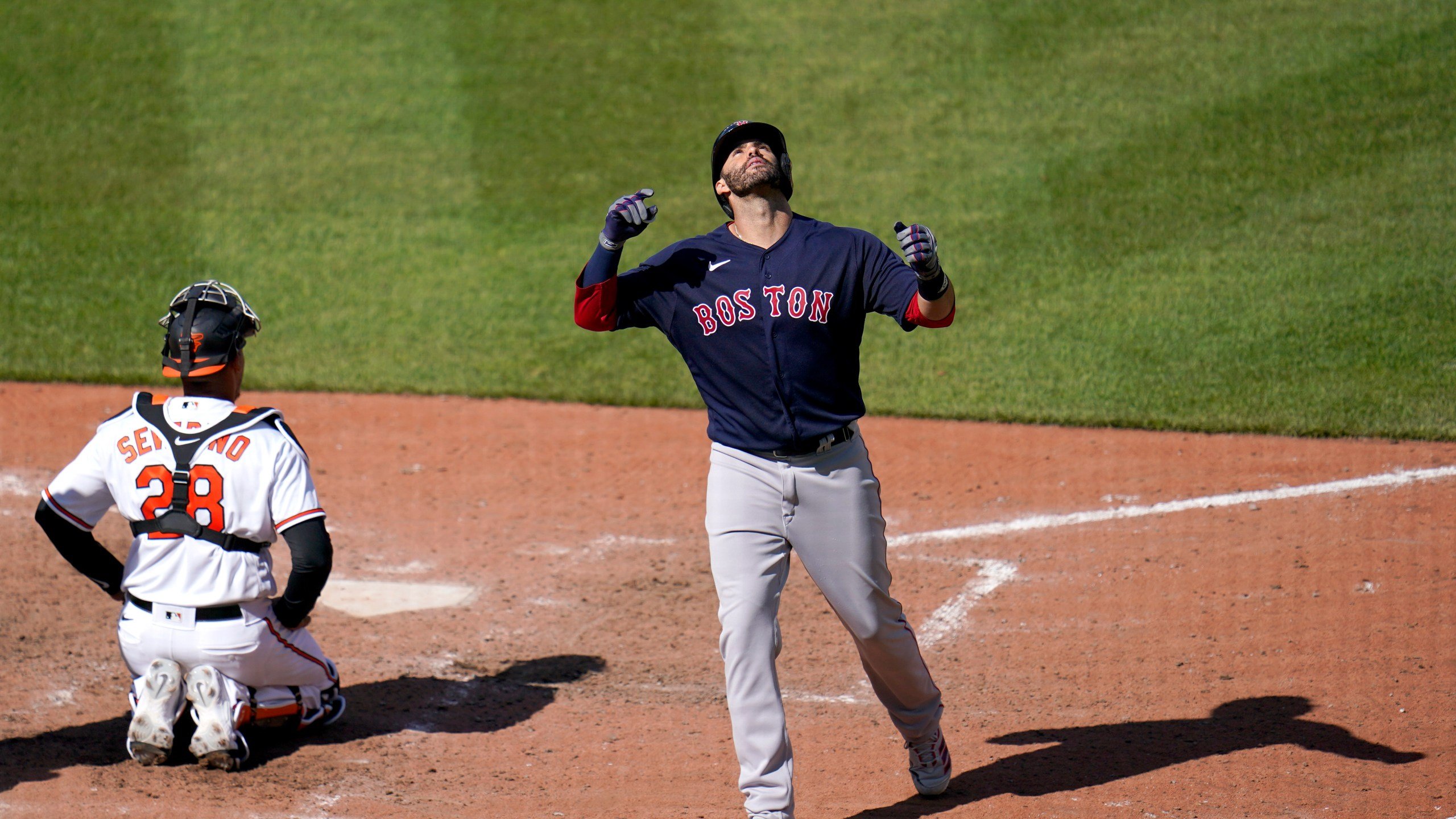 2560x1440 Martinez comes off COVID list, hits 3 HRs as Red Sox top O's