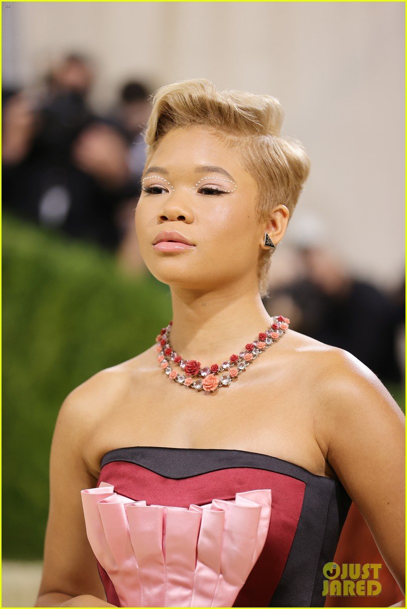 817x1222 Storm Reid Sports Short Blonde Hair for Met Gala 2021: Photo 4623059 Met Gala, Met Gala, Storm Reid Photo. Just Jared: Entertainment News