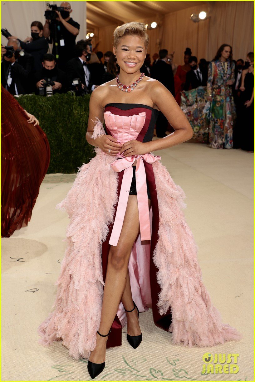 817x1222 Storm Reid Sports Short Blonde Hair for Met Gala 2021: Photo 4623053 Met Gala, Met Gala, Storm Reid Photo. Just Jared: Entertainment News
