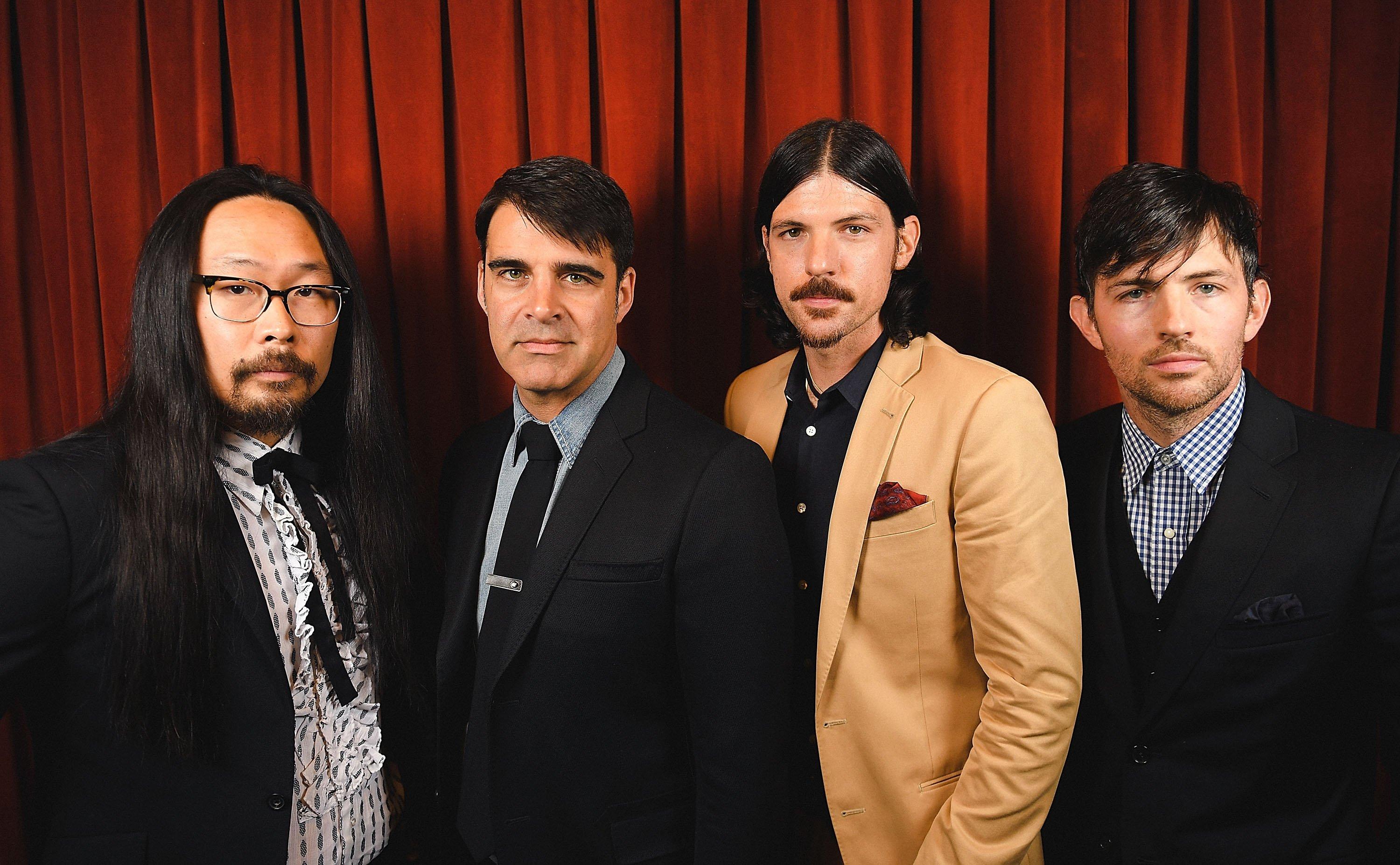 3000x1854 Judd Apatow Shows Avett Brothers' True Colors In New Documentary
