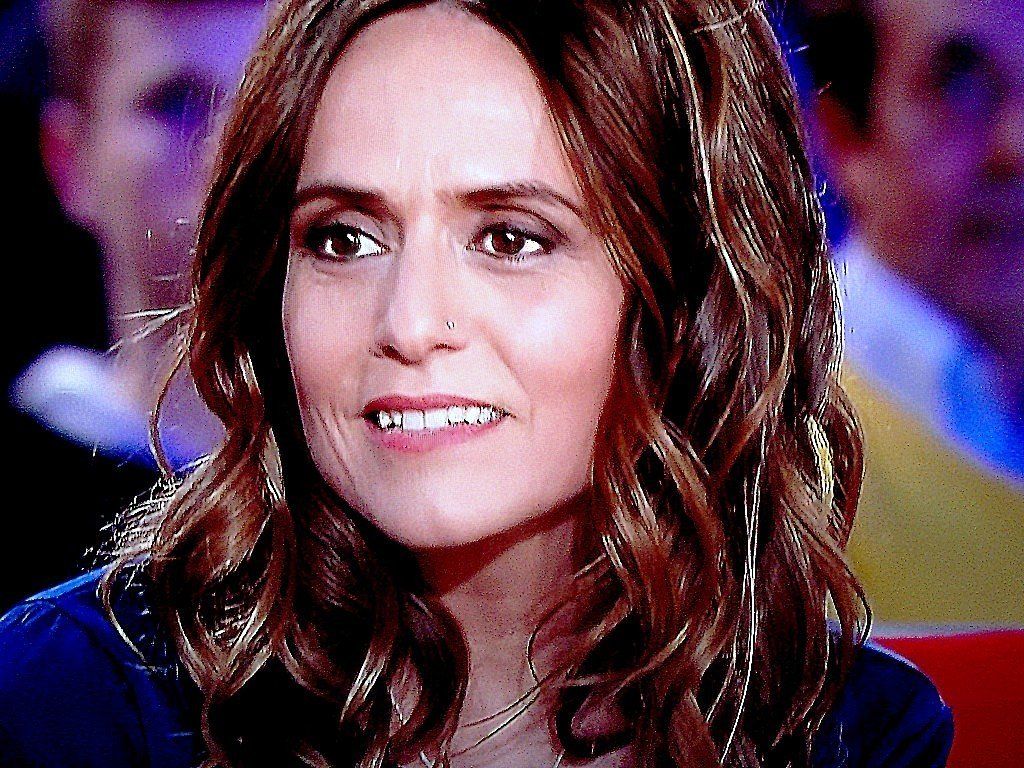 1024x768 Picture of Itziar Ituño