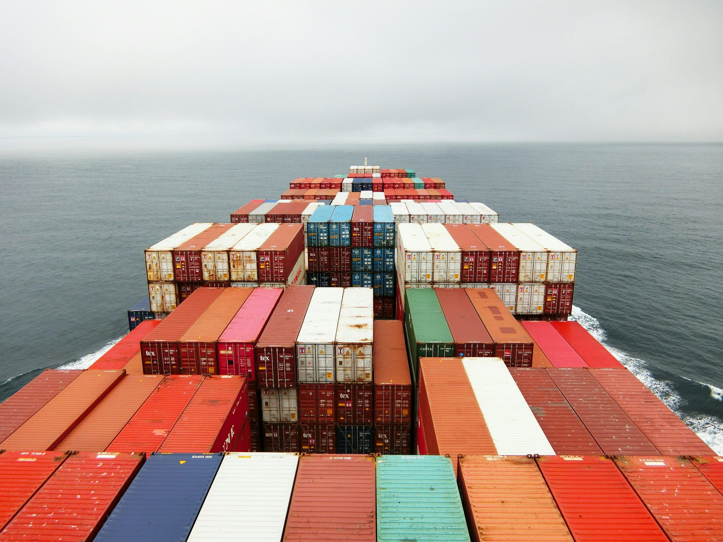 3000x2250 Cargo Ship Picture. Download Free Image