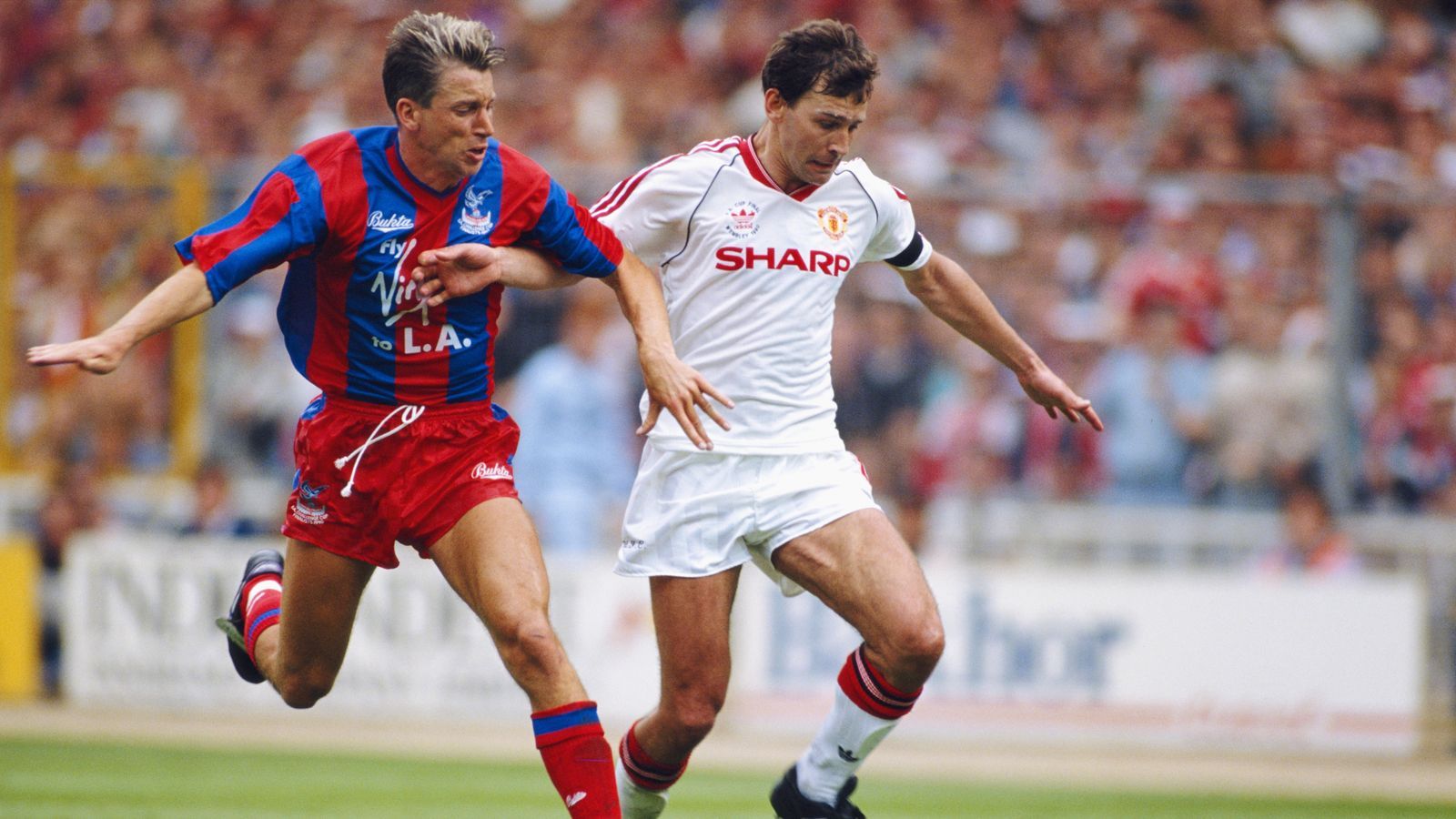 1600x900 Bryan Robson calls for Man United to rediscover attacking philosophy