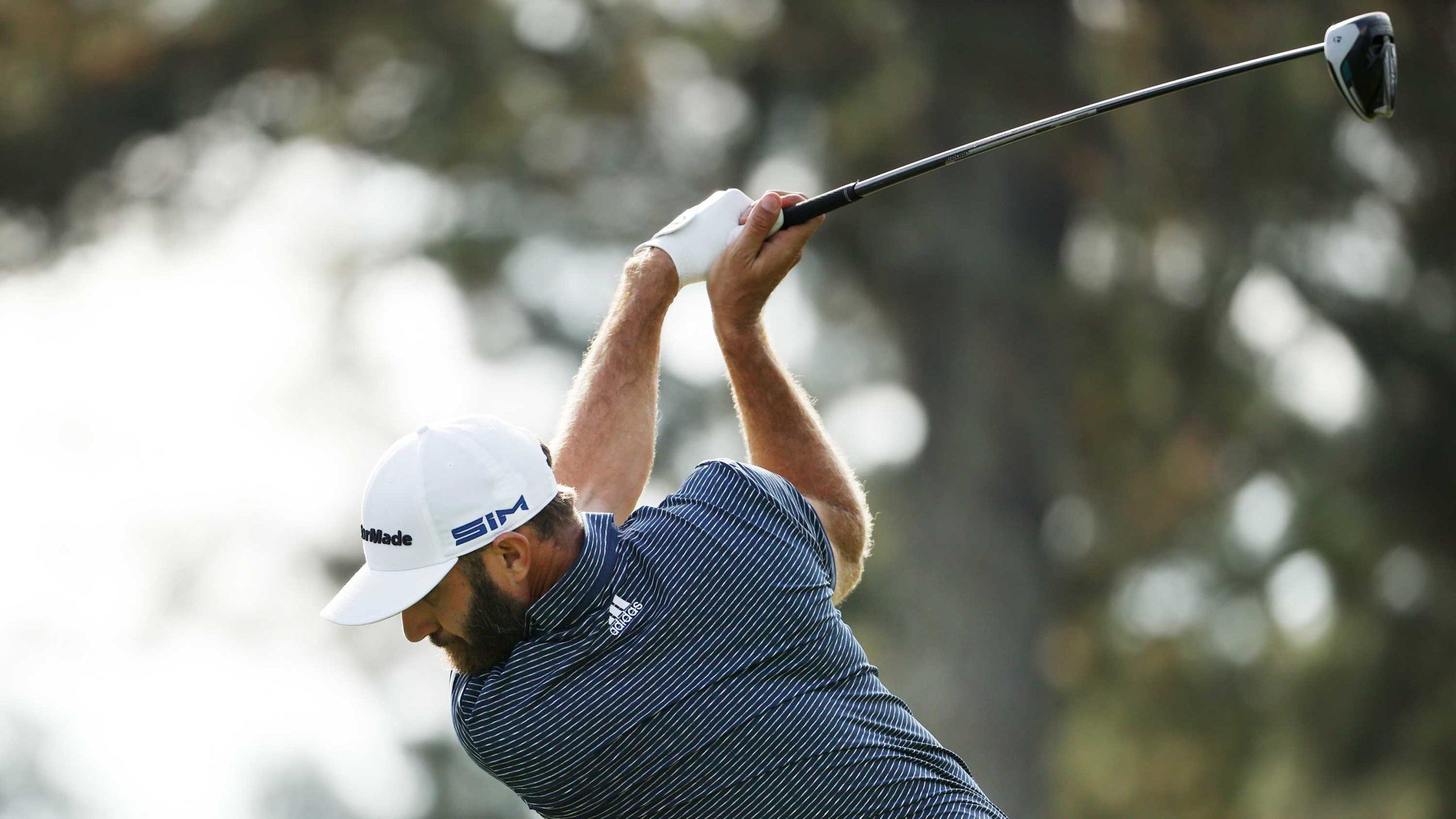 2560x1440 Detailing the club that separated Dustin Johnson from his peers
