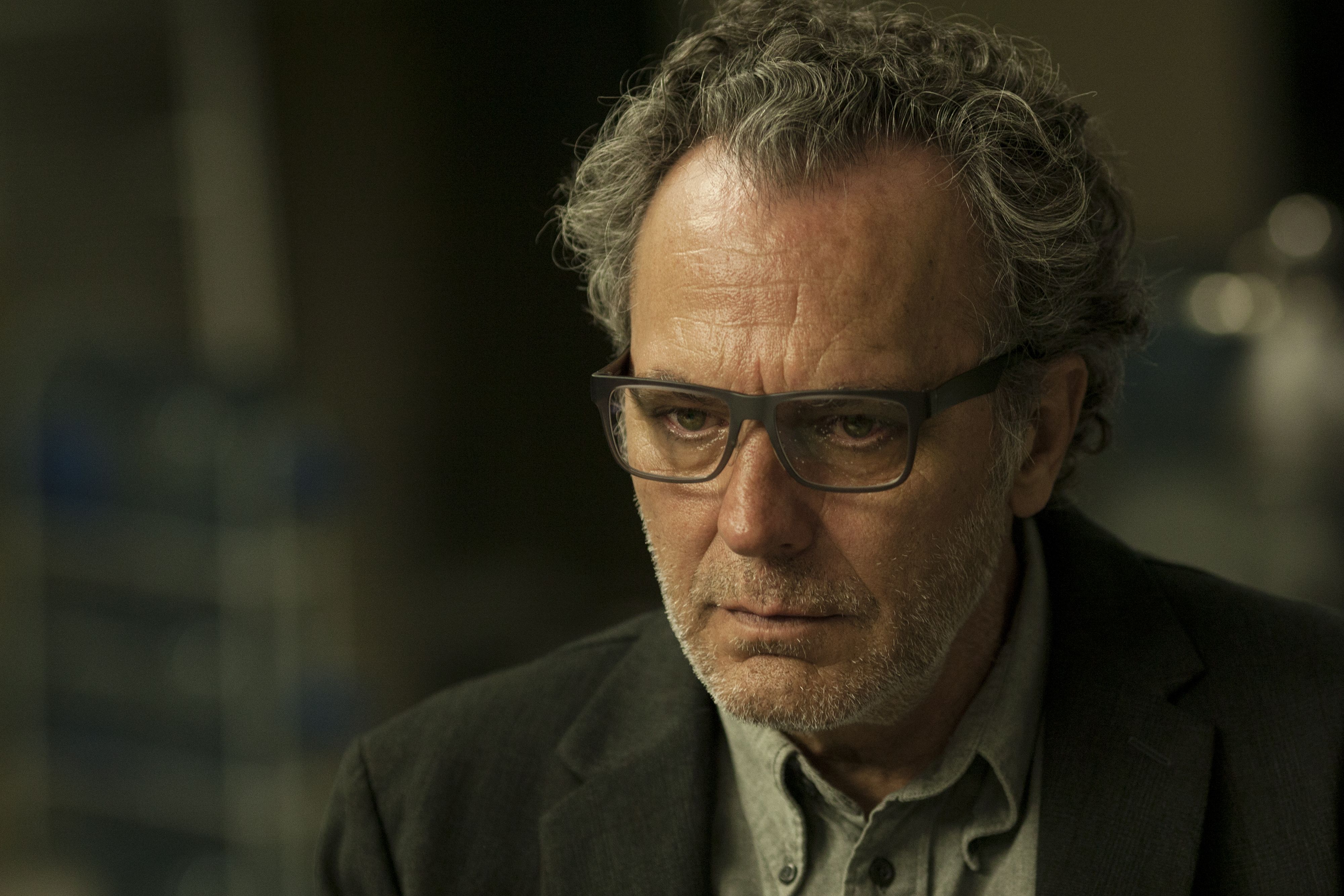 4000x2667 The Invisible Guest (2016)