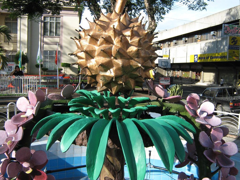 1024x768 SCULPTURE OF DURIAN. In front of the Davao City Hall