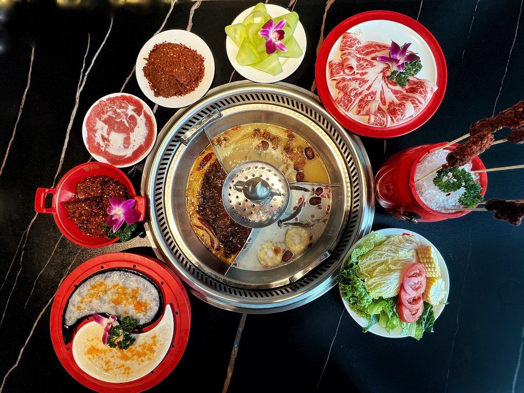 1024x768 SG Food on Foot. Singapore Food Blog. Best Singapore Food. Singapore Food Reviews: Shu Da Xia (蜀大侠) Tampines 1's Hotpot Restaurants Opens in Singapore