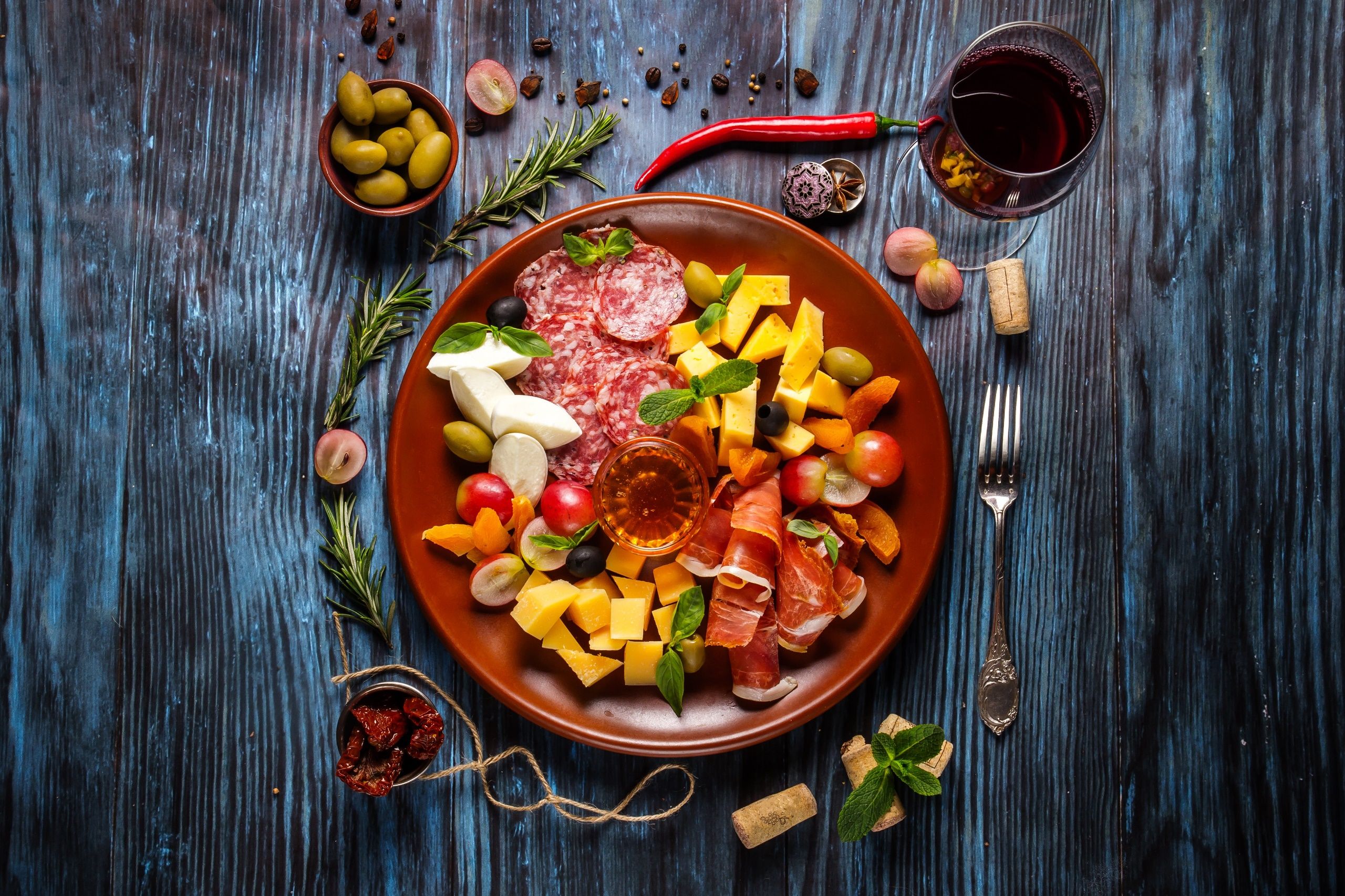 2560x1706 Download Plate Food Still Life HD Wallpaperx1706