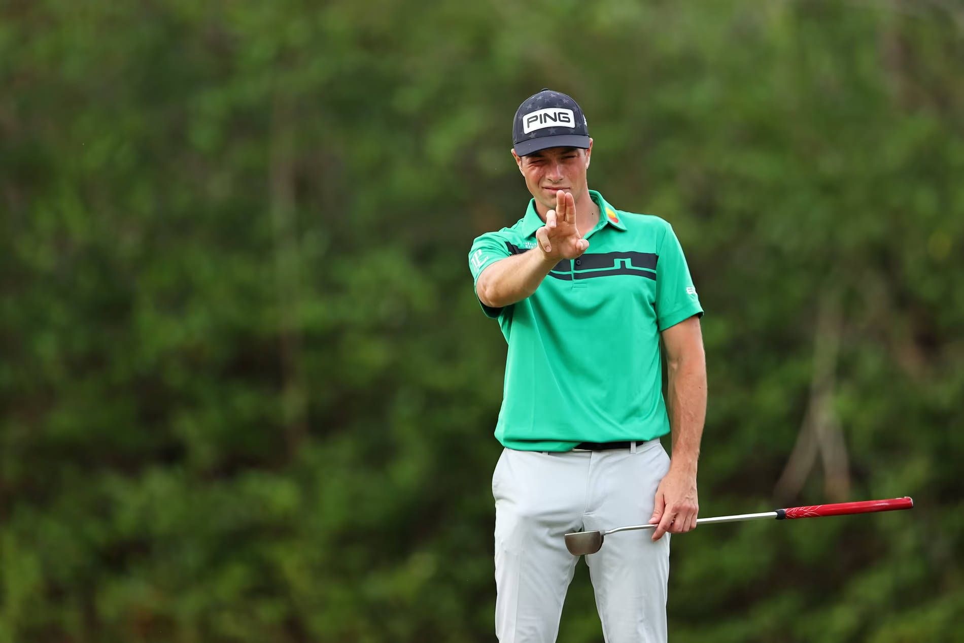 1900x1267 Download Viktor Hovland Estimating The Direction Wallpaper