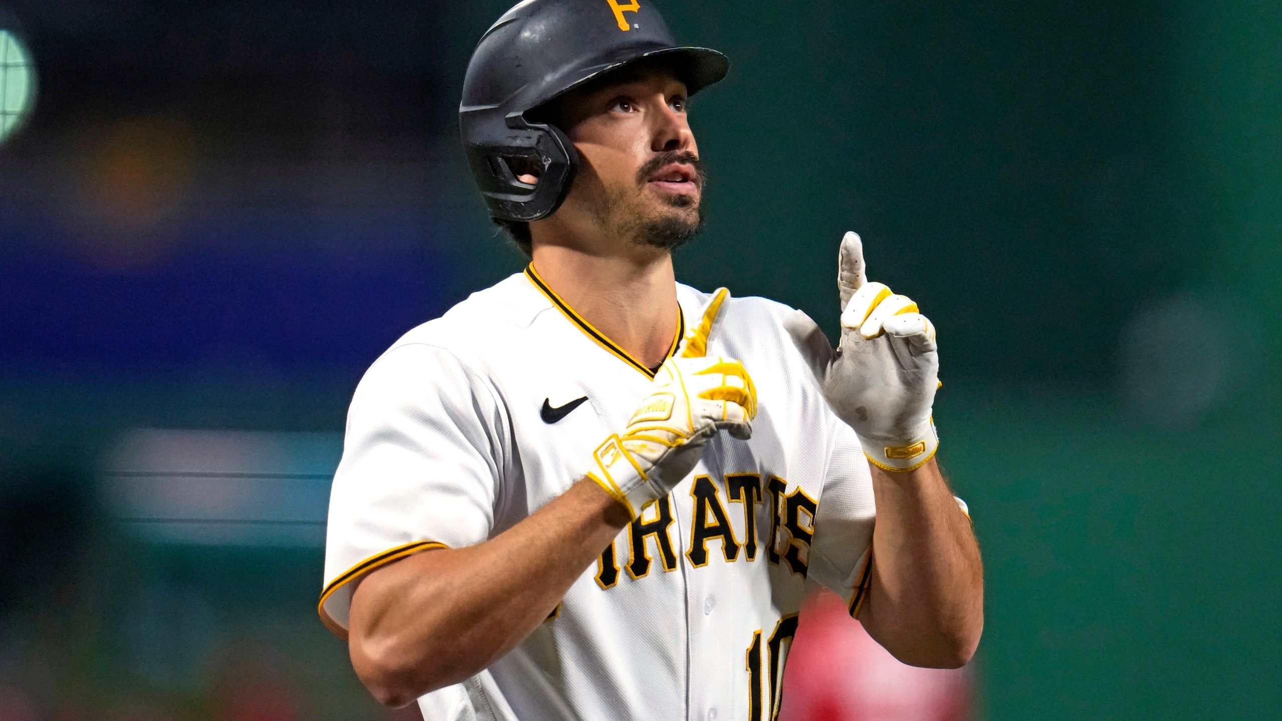 2560x1440 Bryan Reynolds Hits 21st Homer, Pittsburgh Pirates Beat Washington Nationals 7 6