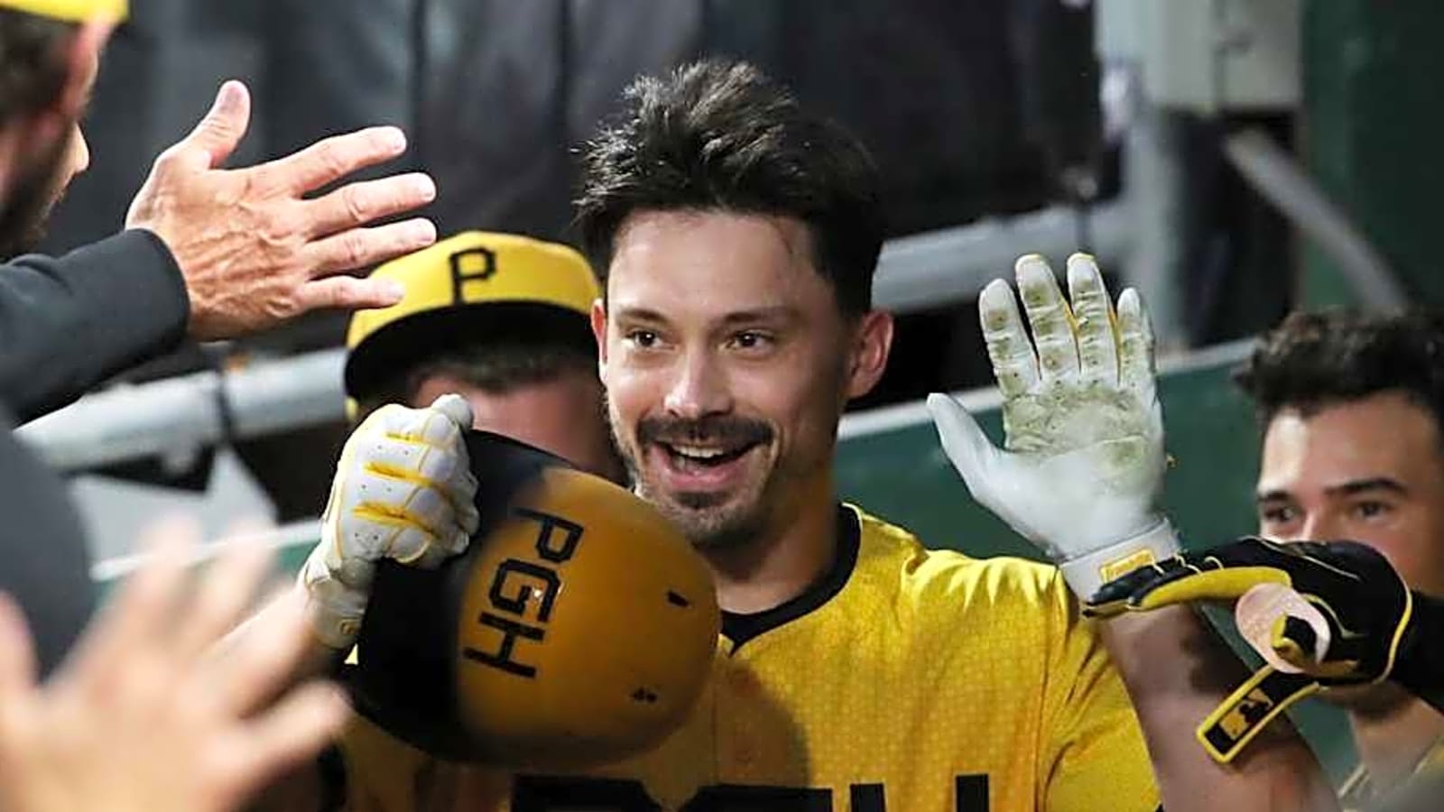 1600x900 Bryan Reynolds Returns to Pirates