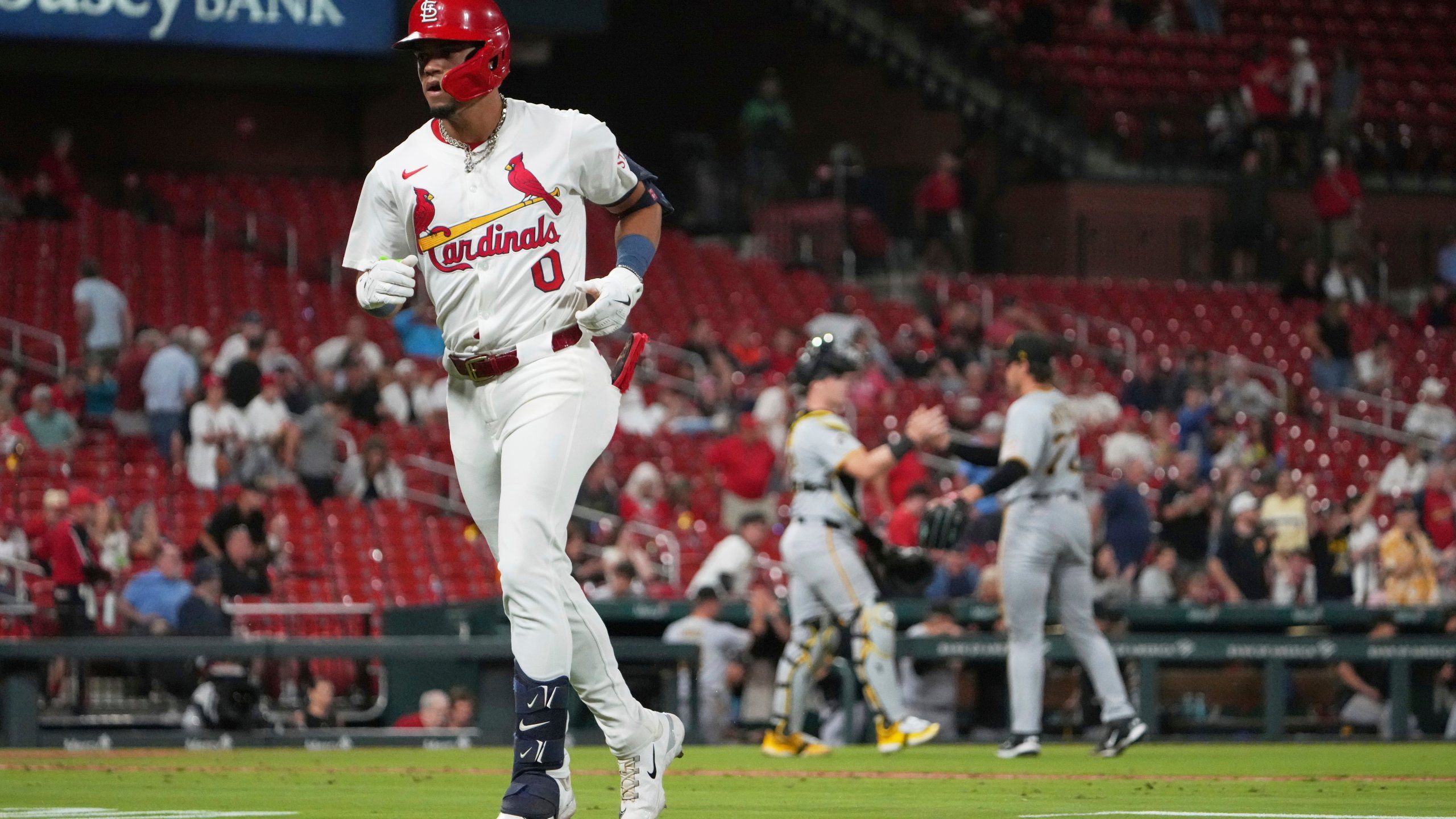 2560x1440 Henry Davis, Bryan Reynolds Help Power Pirates Past Cardinals 8 3