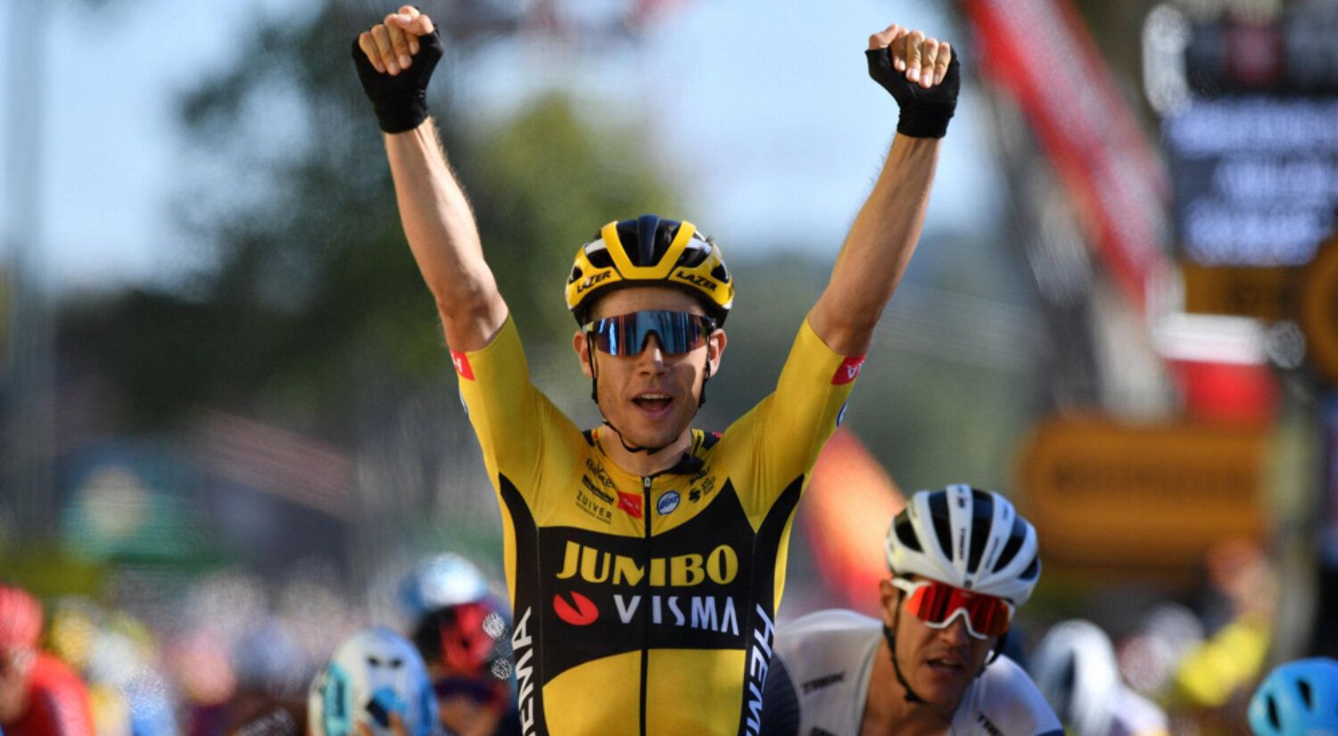 1500x825 Team Visma. Lease a Bike. Van Aert impresses with victory in