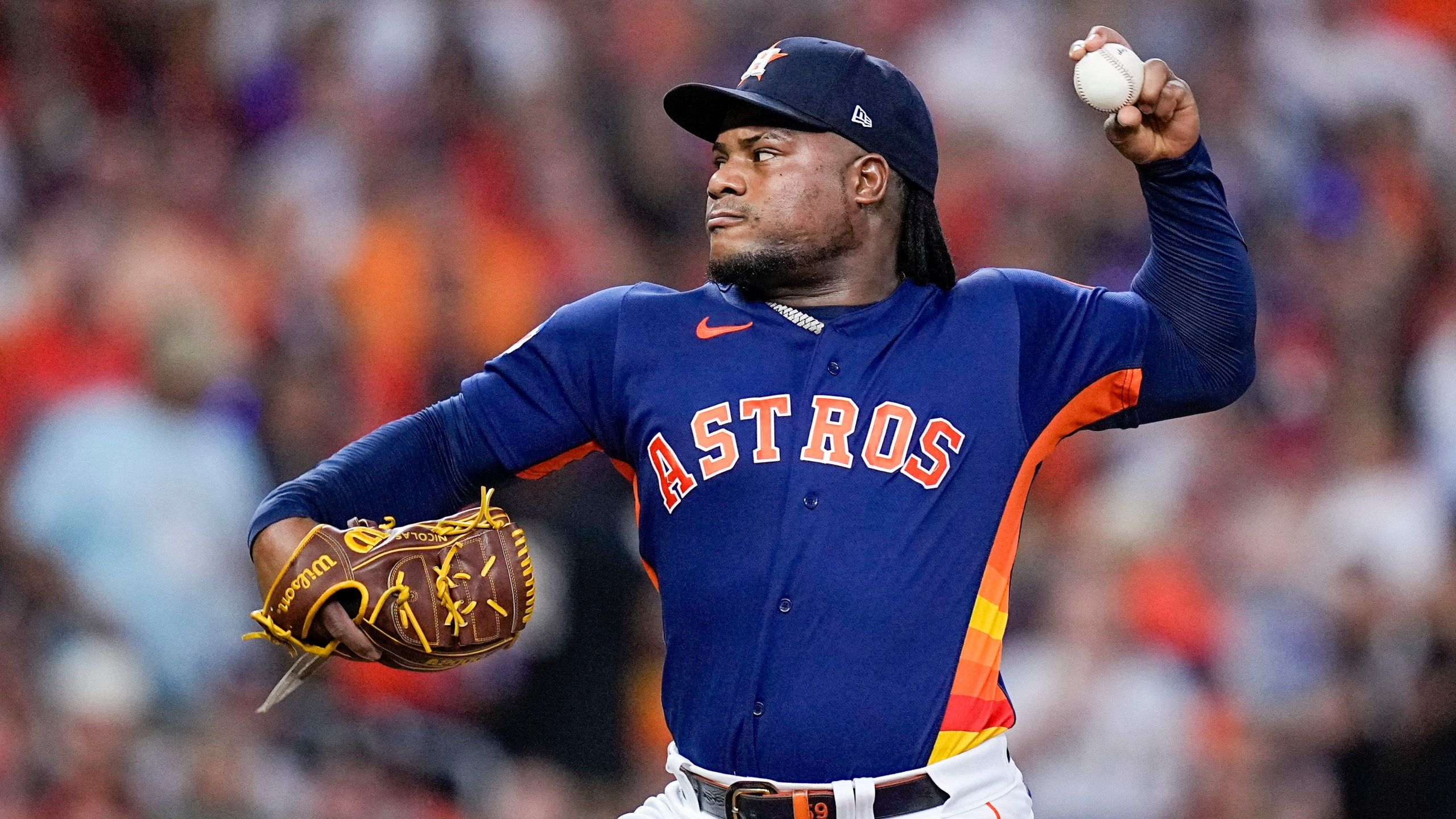 2560x1440 Carlos Correa Stars Against Former Team As Twins Beat Astros 6 2 In Game 2 To Tie ALDS