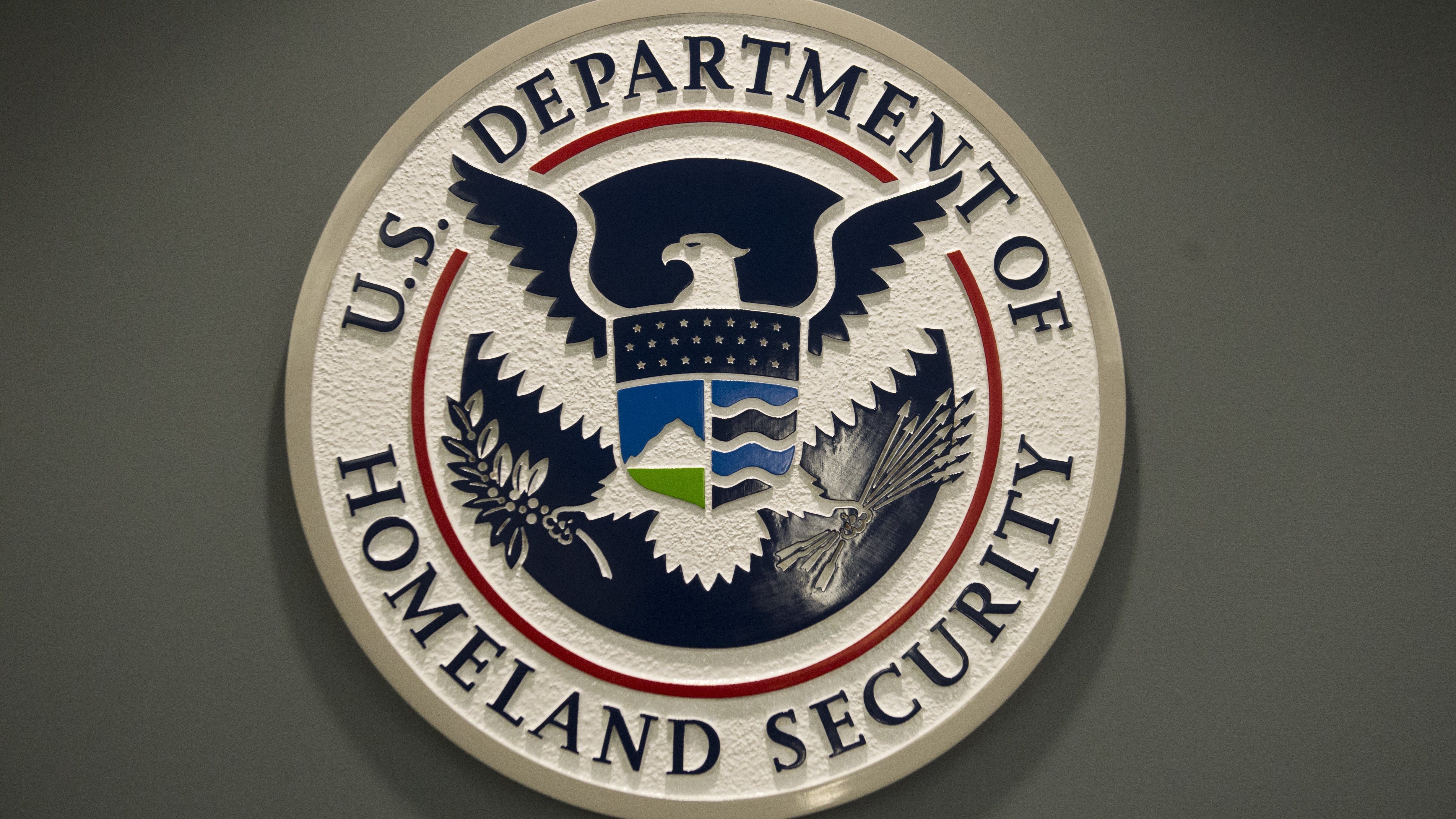 4928x2772 Department of Homeland Security changes 2 policies on deportations