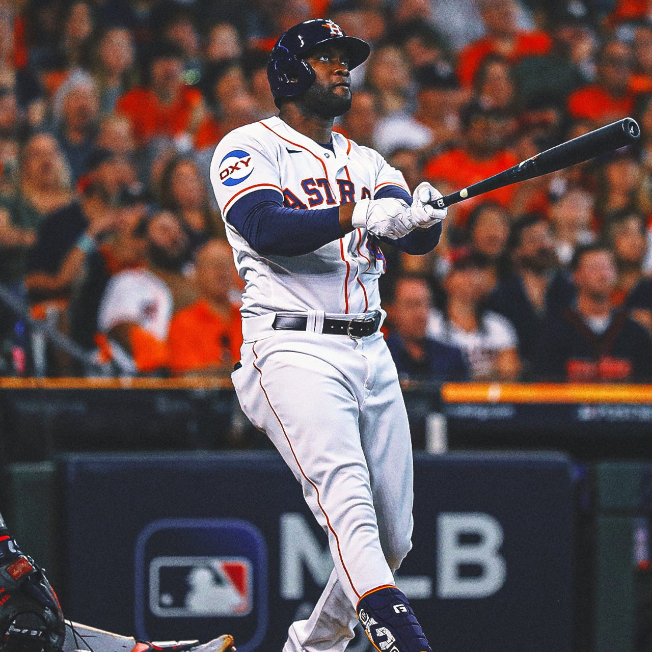 1280x1280 Yordan Álvarez reintroduces himself to playoffs with two homers in Astros' win over Twins