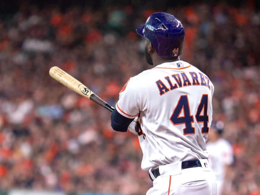 1024x768 Download Yordan Alvarez Baseball Player At Bat Wallpaper