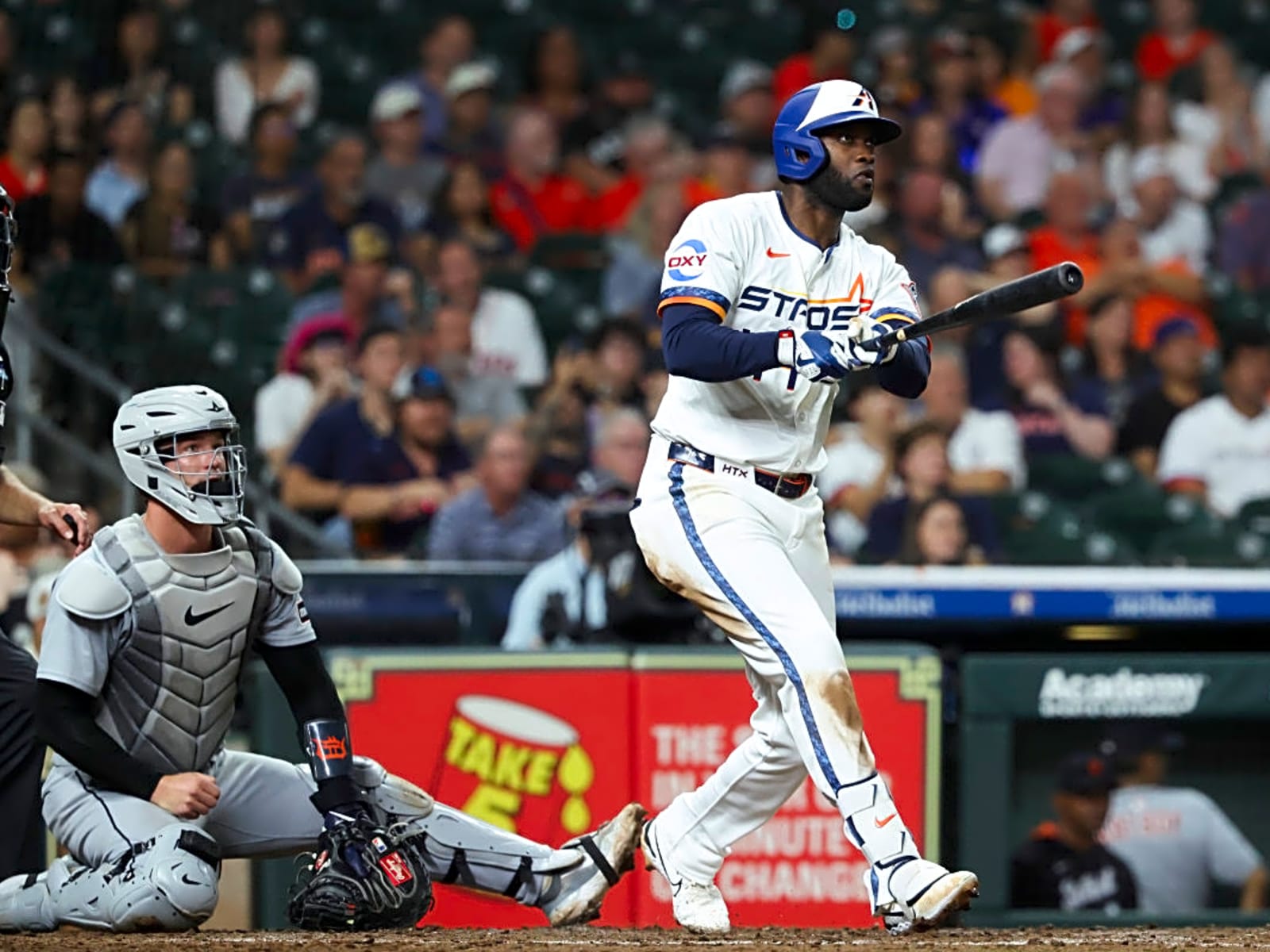 1600x1200 Astros Provide Yordan Alvarez Update After Jose Altuve News