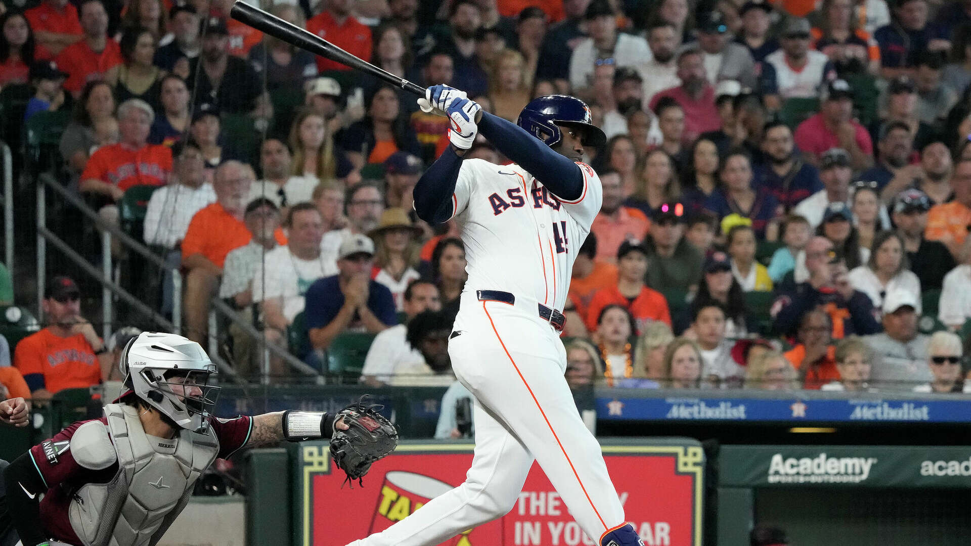 1920x1080 Houston Astros: Yordan Alvarez to keep hitting second 'for now'