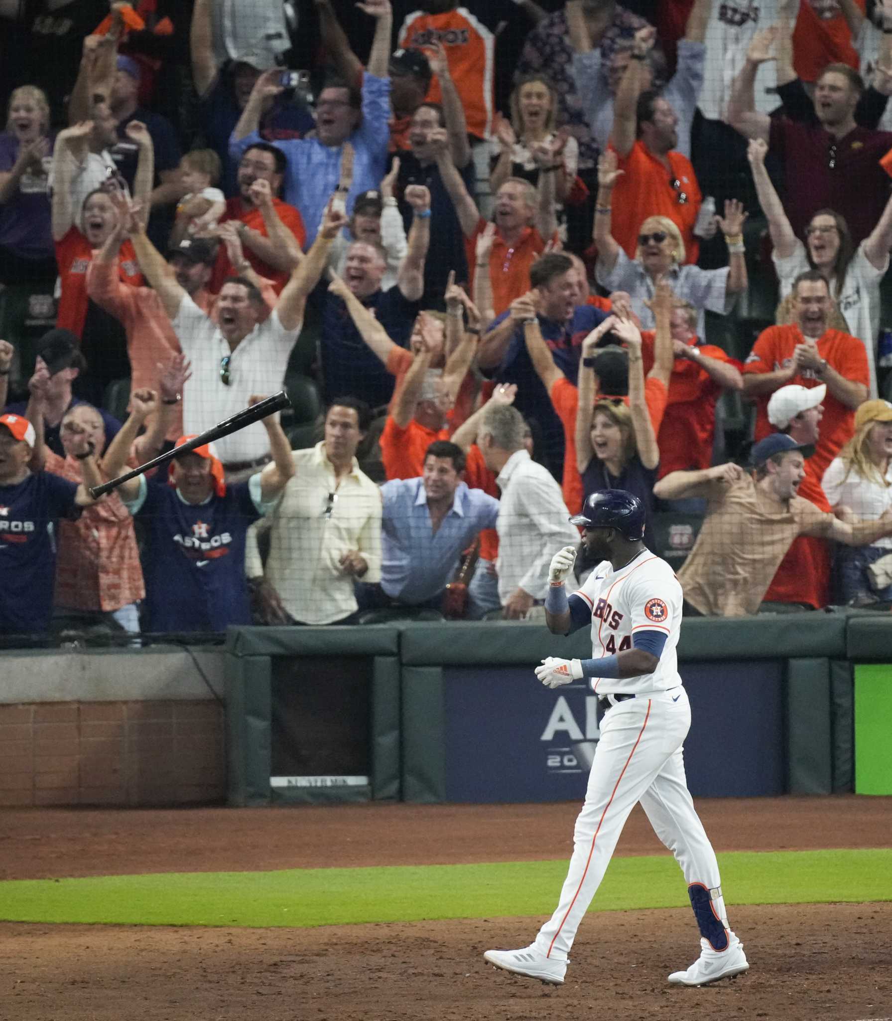 1791x2048 Yordan Alvarez walkoff home run, Astros celebration breakdown