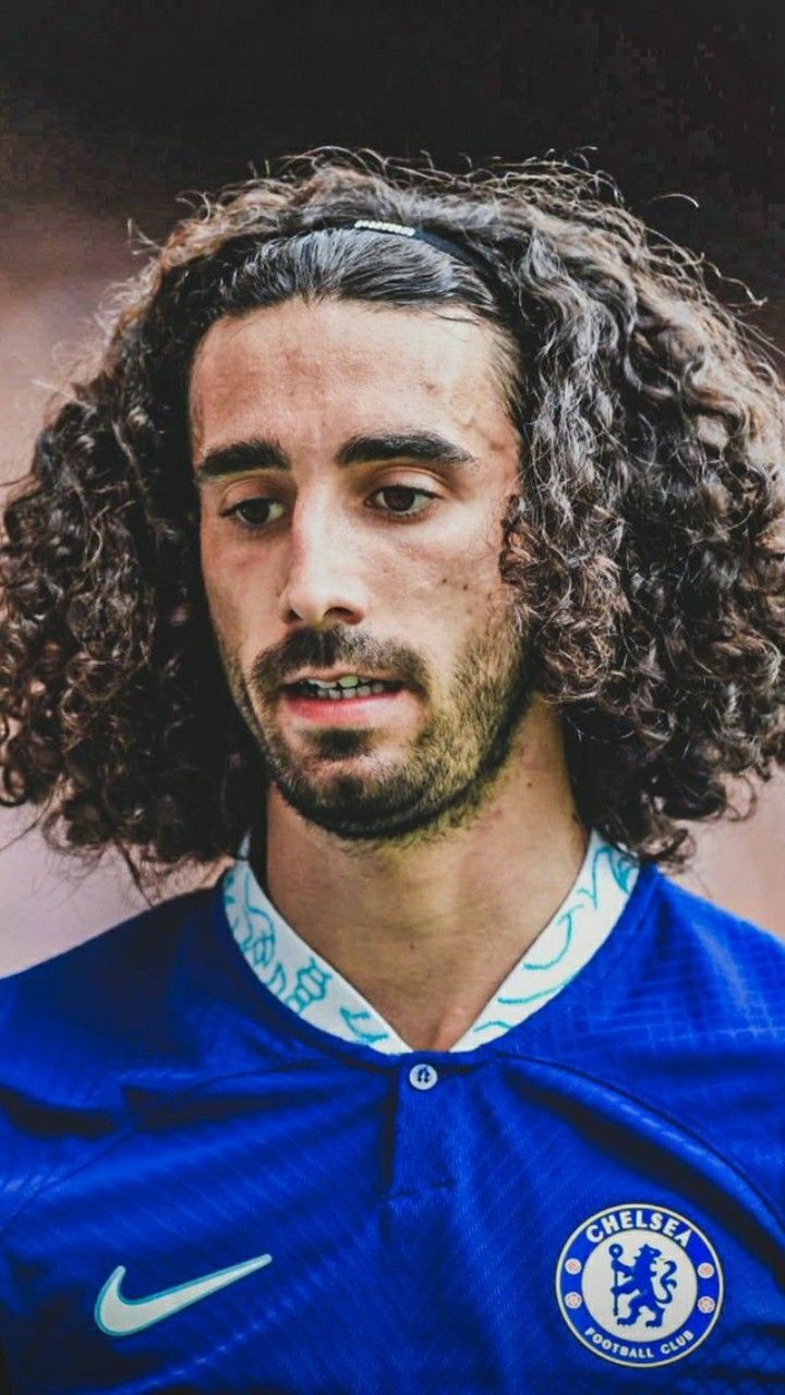 720x1280 Marc Cucurella