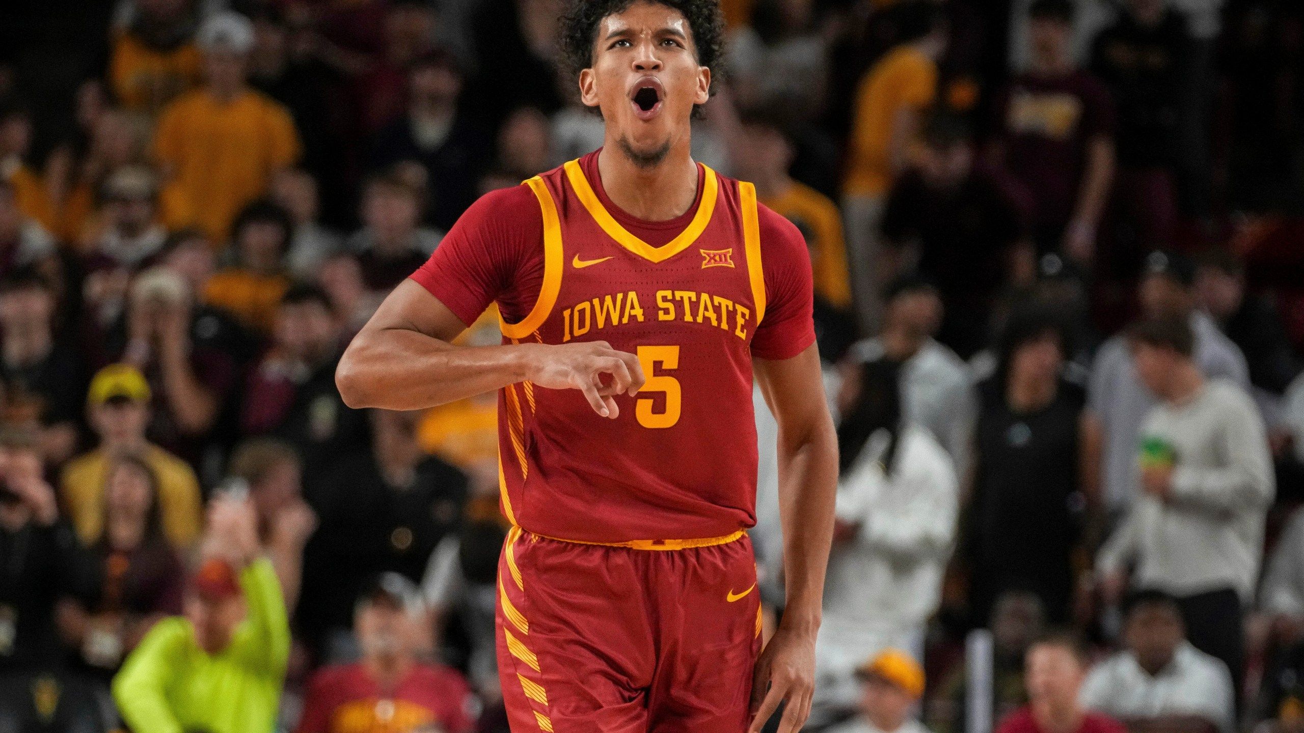 2560x1440 Iowa State pulls away late, beats Arizona State