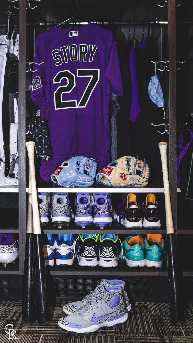 675x1200 Trevor Story Wallpaper