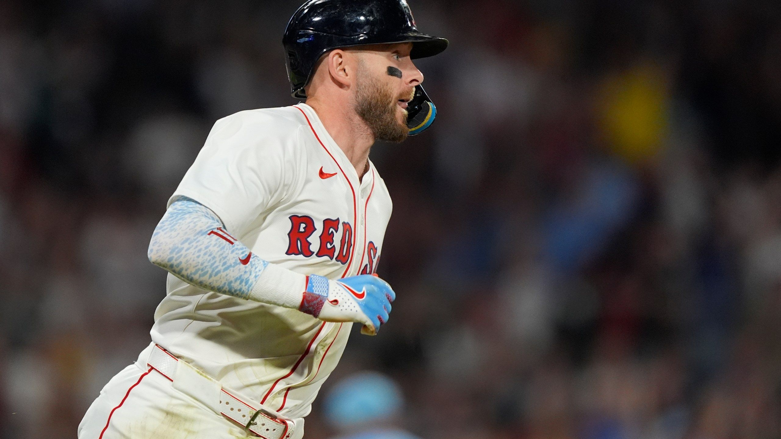 2560x1440 Crochet, Story lead Red Sox to 7th straight win over Royals