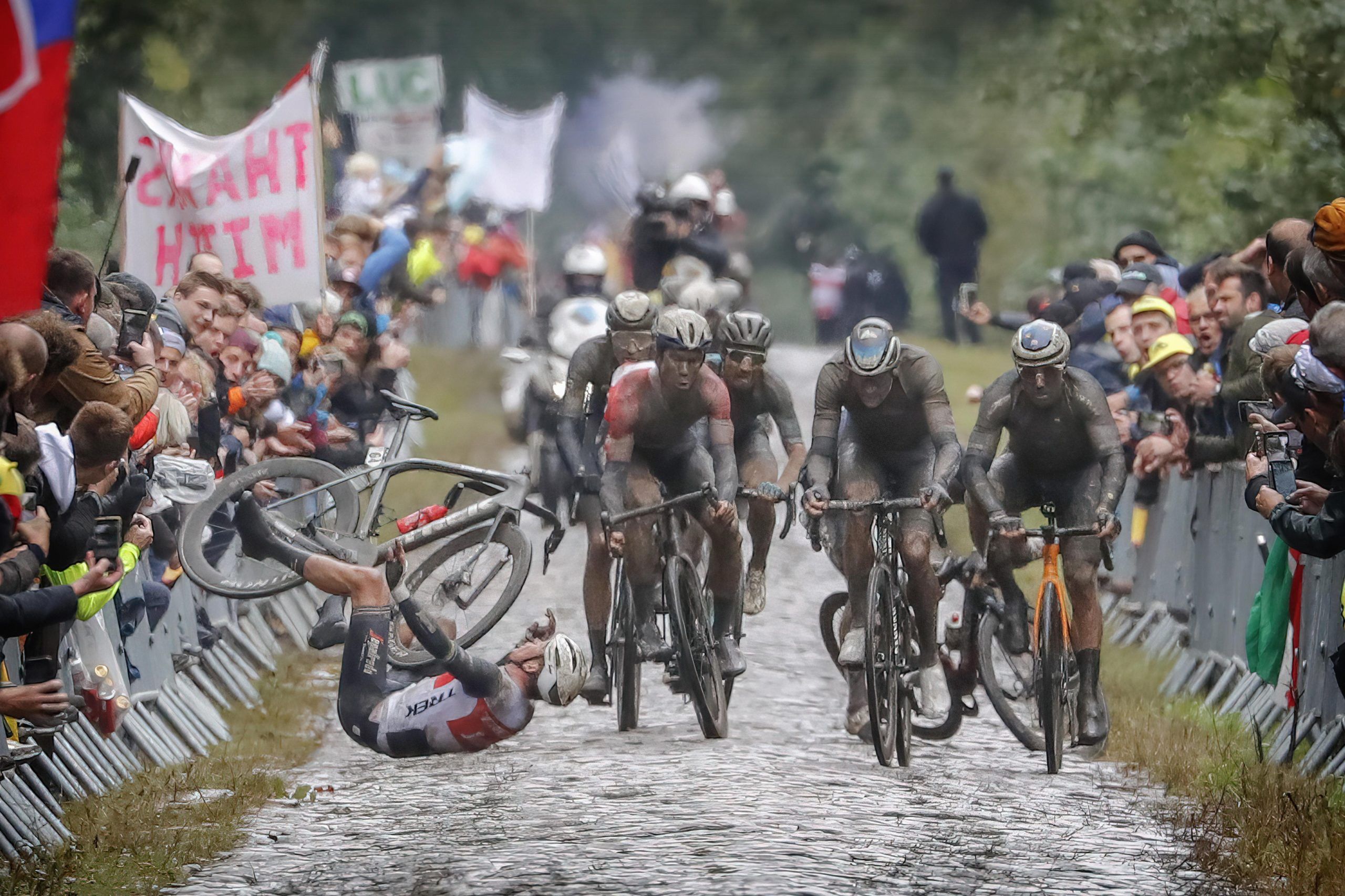2560x1706 Paris Roubaix Wallpaper