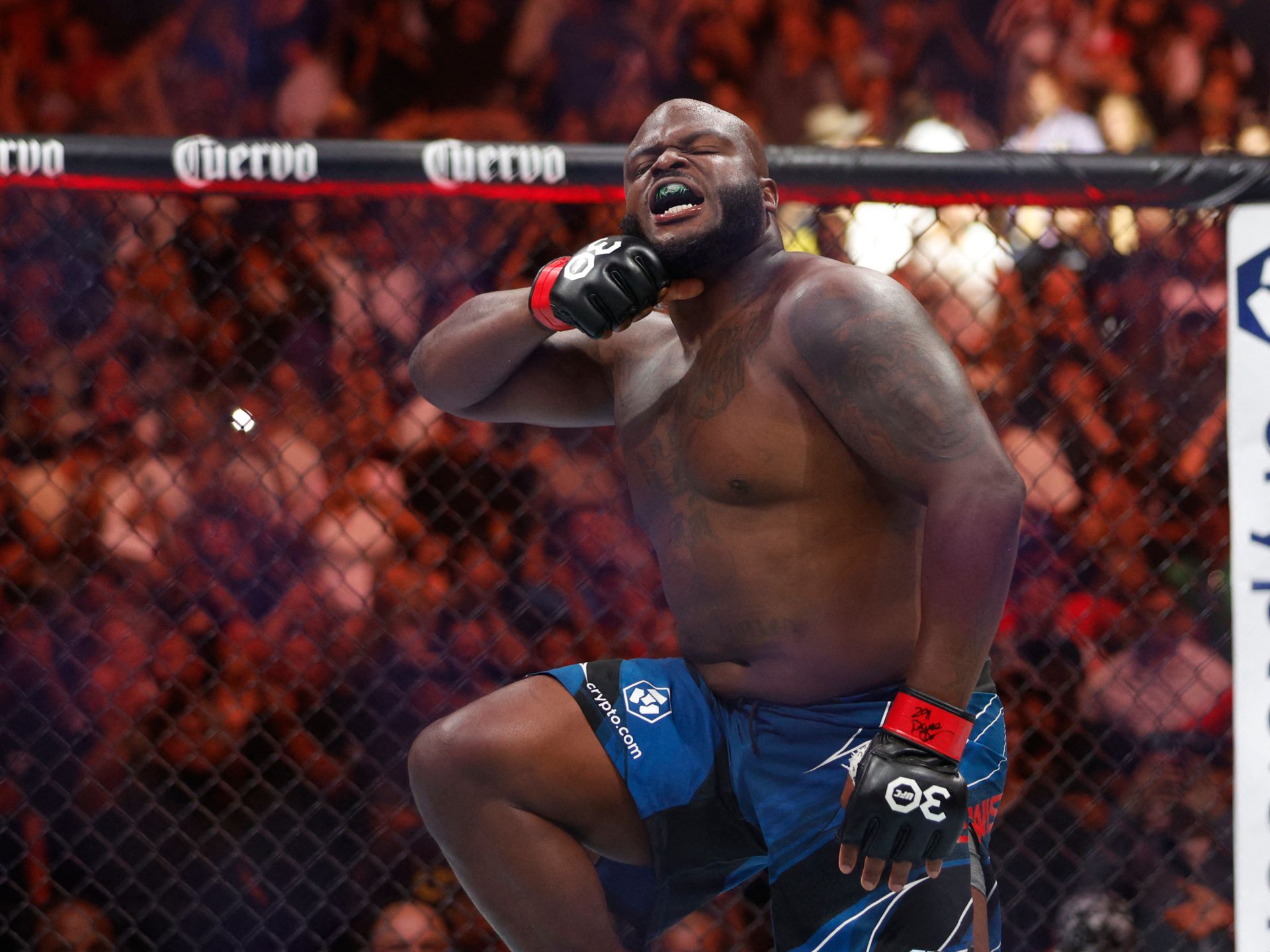 1920x1440 Derrick Lewis wakes up unemployed after revealing his UFC contract is over and he is free agent despite 33 second KO win
