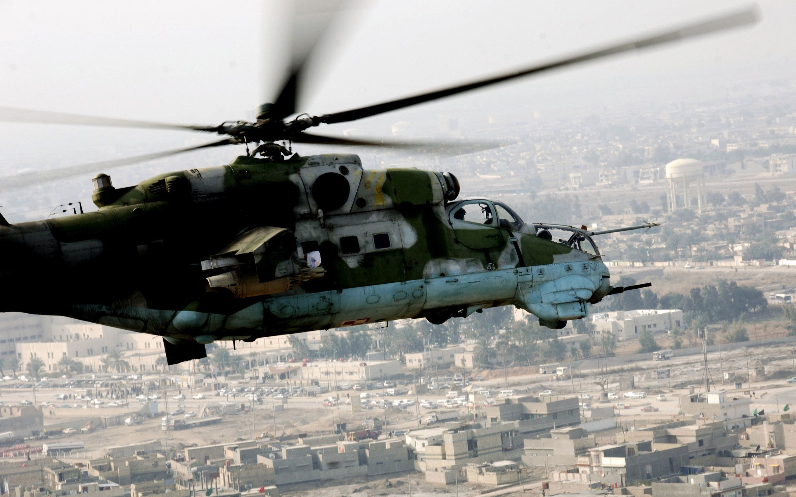 2560x1600 Mil Mi 24 Wallpaper