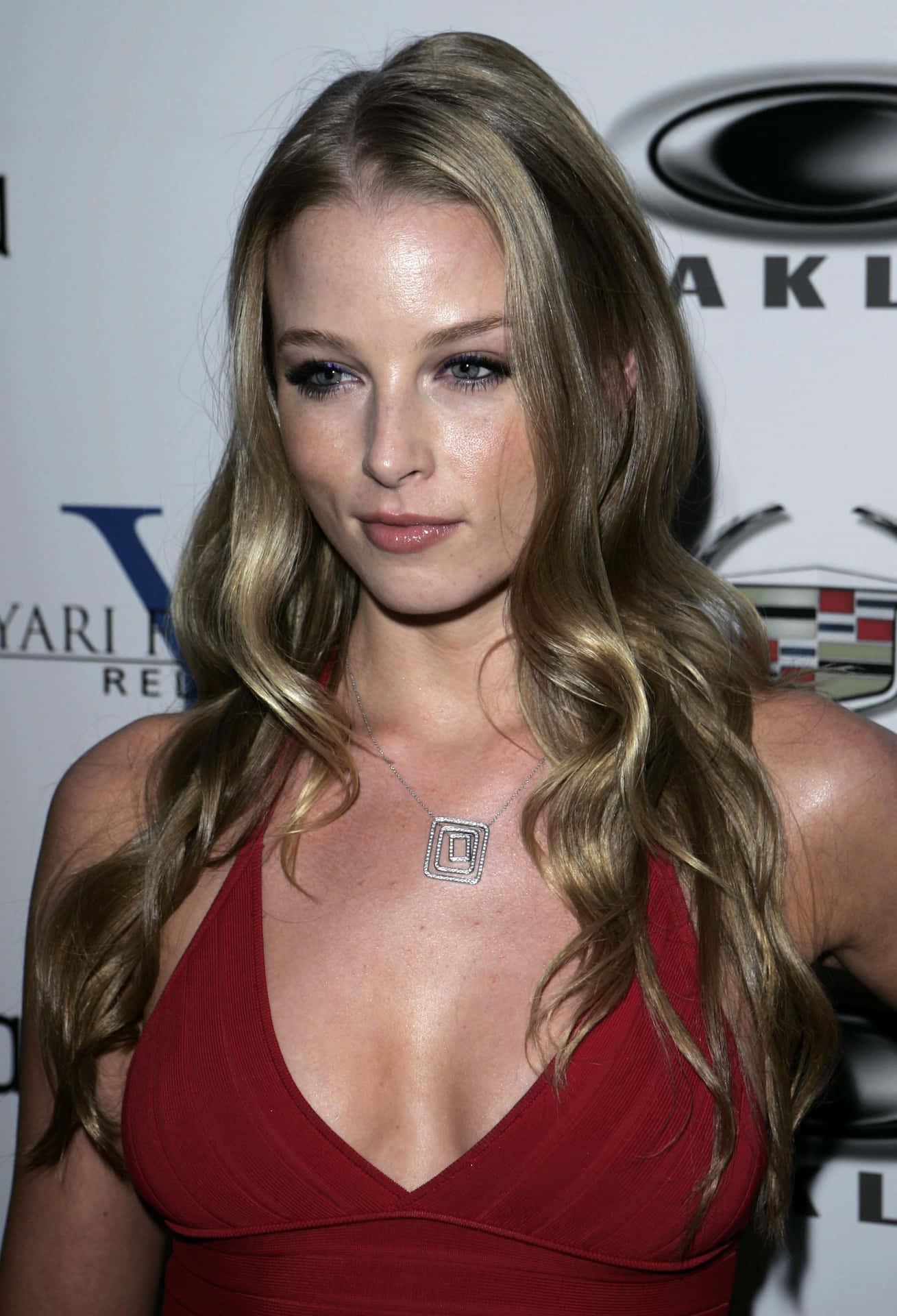 1309x1920 Download Caption: Rachel Nichols posing elegantly in a photohoot Wallpaper