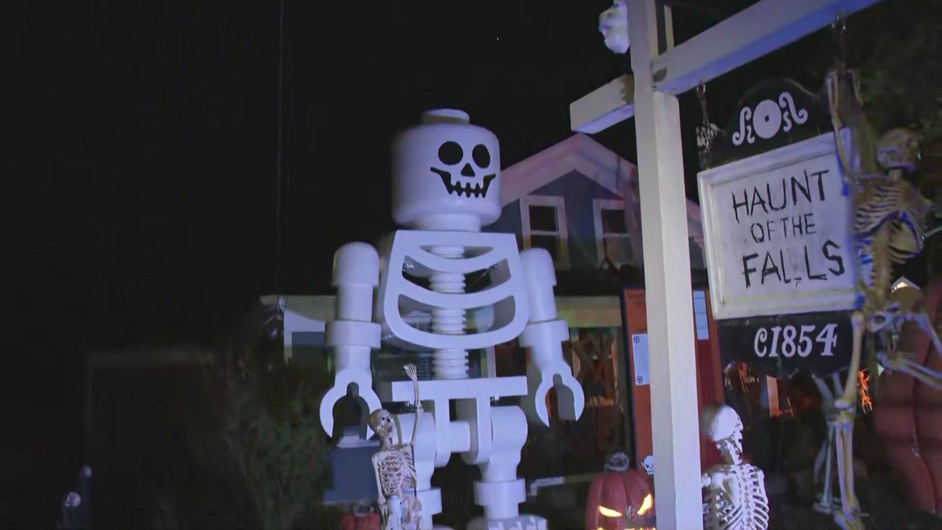 1920x1080 Giant LEGO skeleton takes over River Road home in Olmsted Falls for Halloween 2025